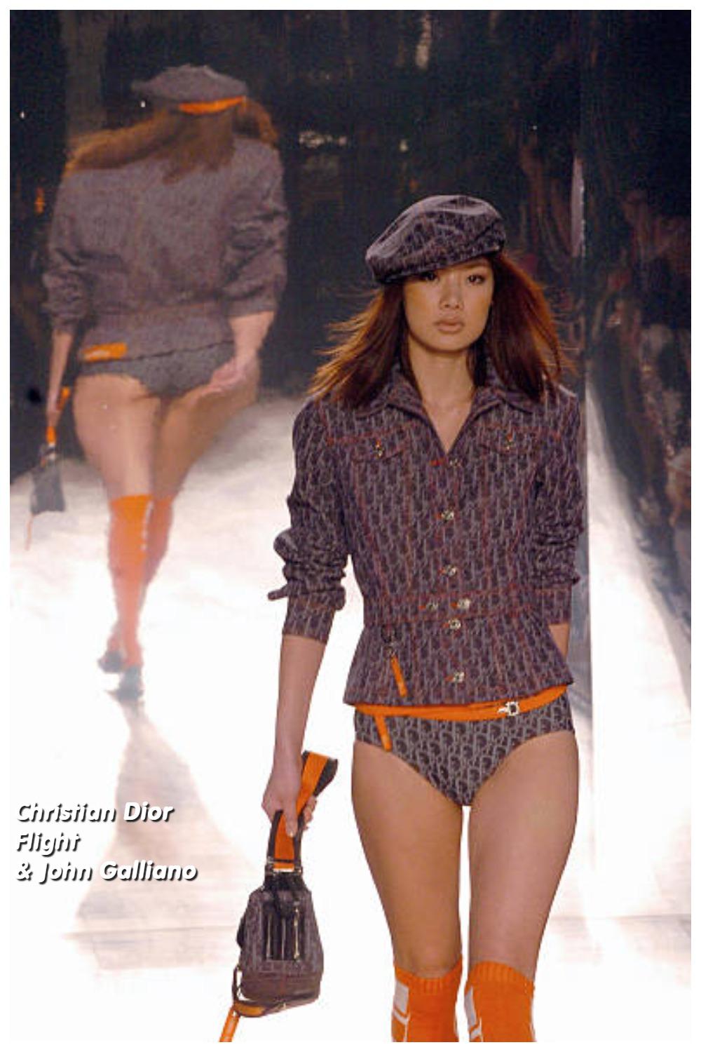 Christian Dior Flight & John Galliano 2006 jacket / skirt / suit runway In Excellent Condition For Sale In Алматинский Почтамт, KZ