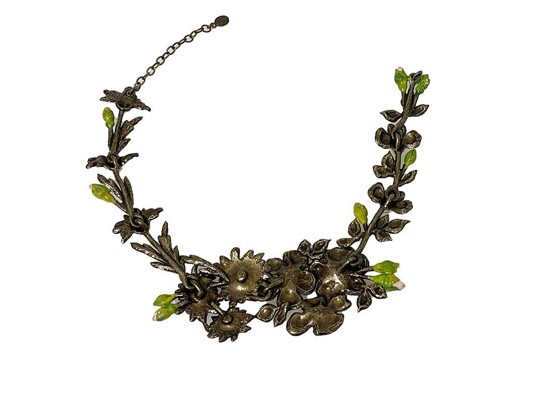 Collectable floral choker designed by Robert Goossens for Dior, 2002-2002 For Sale 1