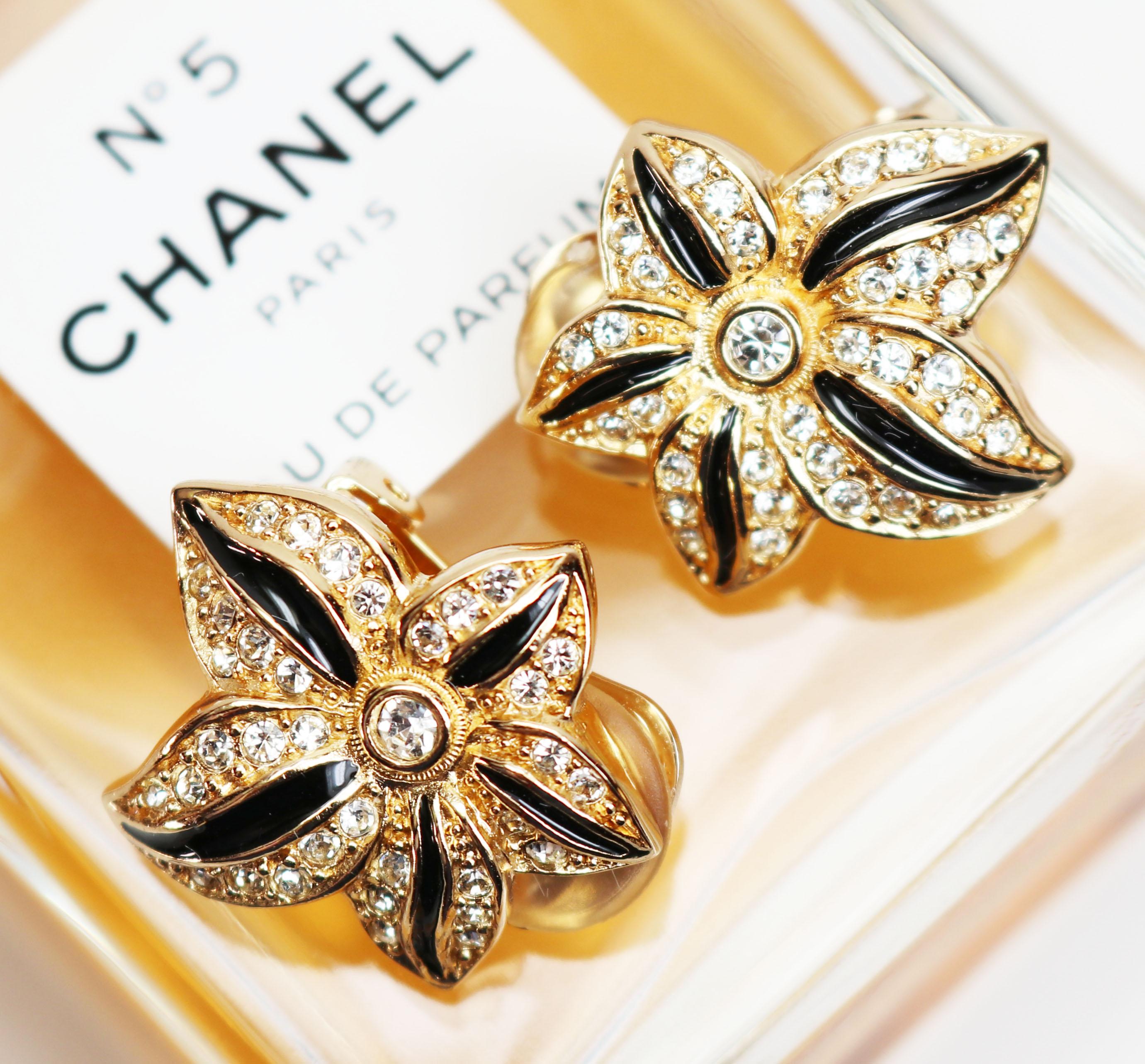 Art Deco Christian Dior Floral Earrings For Sale