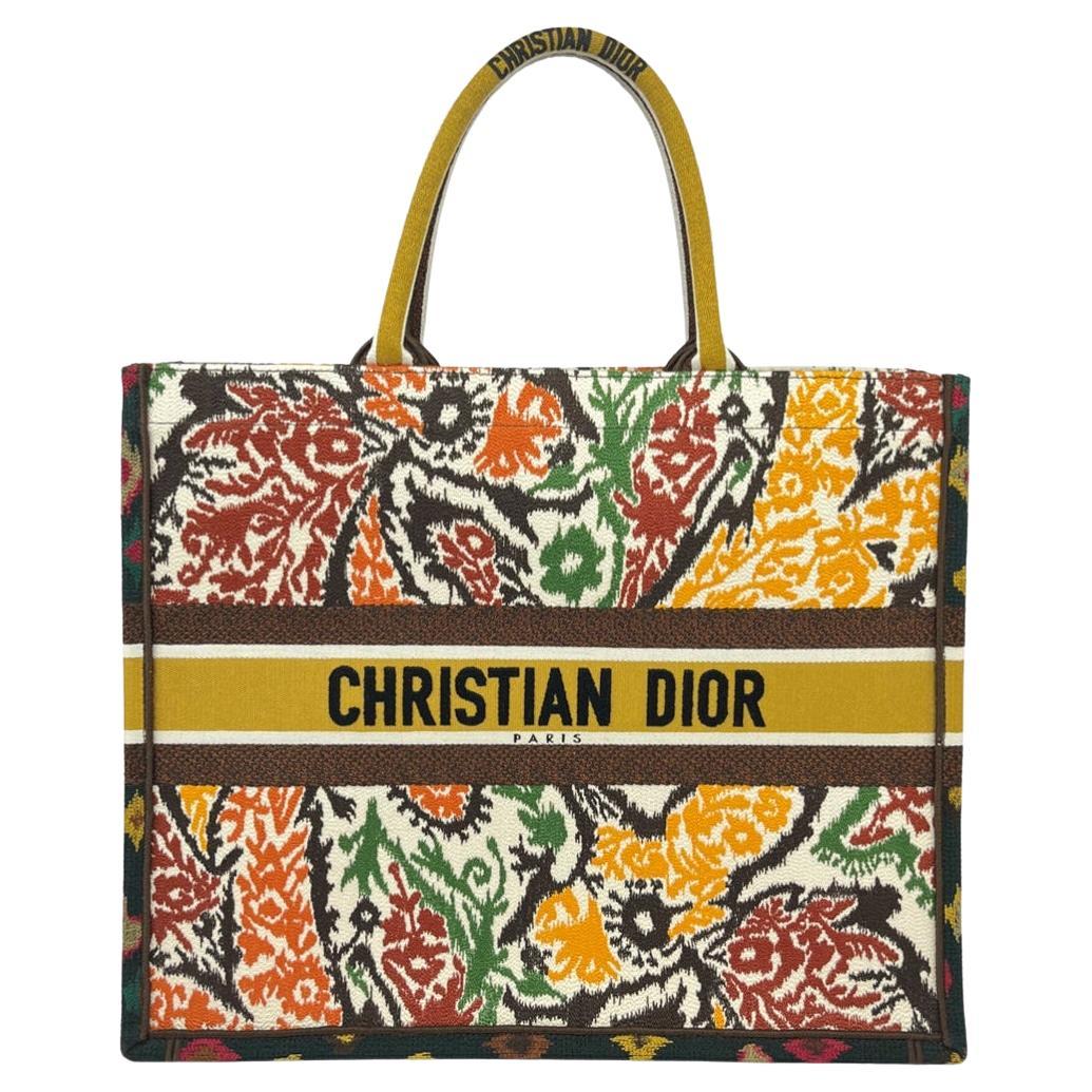 Christian Dior Flower and Balinese Print Book Tote For Sale at 1stDibs