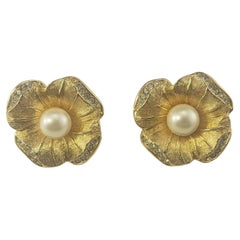 Vintage Christian Dior Flower Earrings #17100