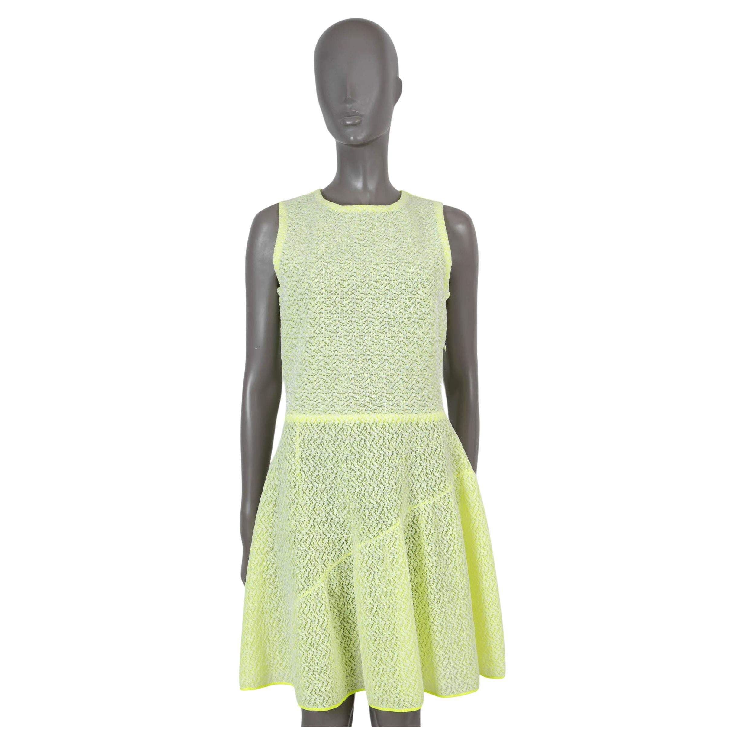CHRISTIAN DIOR amarillo flúor viscosa 2014 SHEER LACE KNIT Vestido 40 M en venta