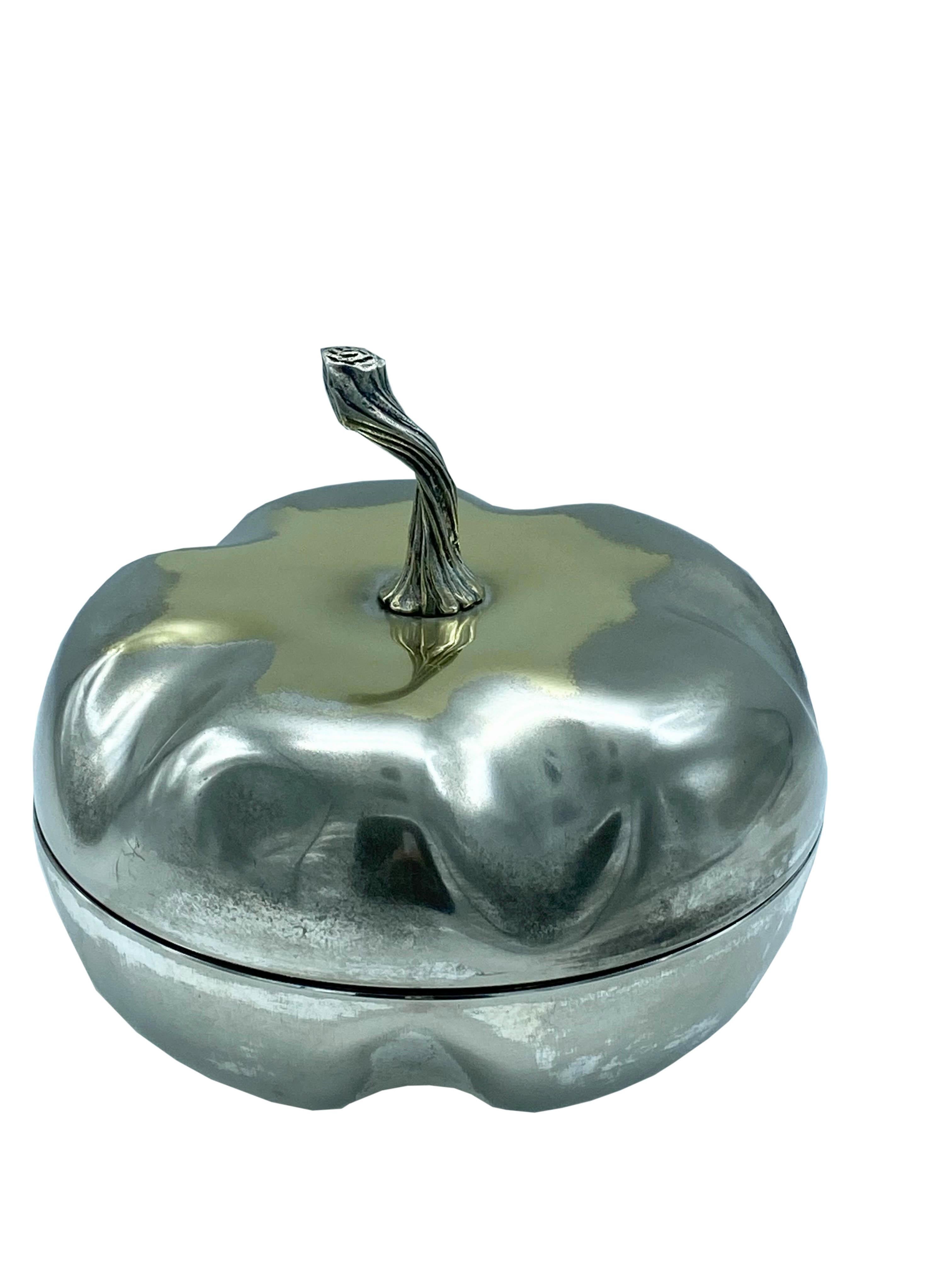 Elegant decorative box in the shape of a pumpkin designed by Christian Dior for his 1970s Home collection. This beautiful decorative box with lid is made of silver plated metal with a well shaped design.