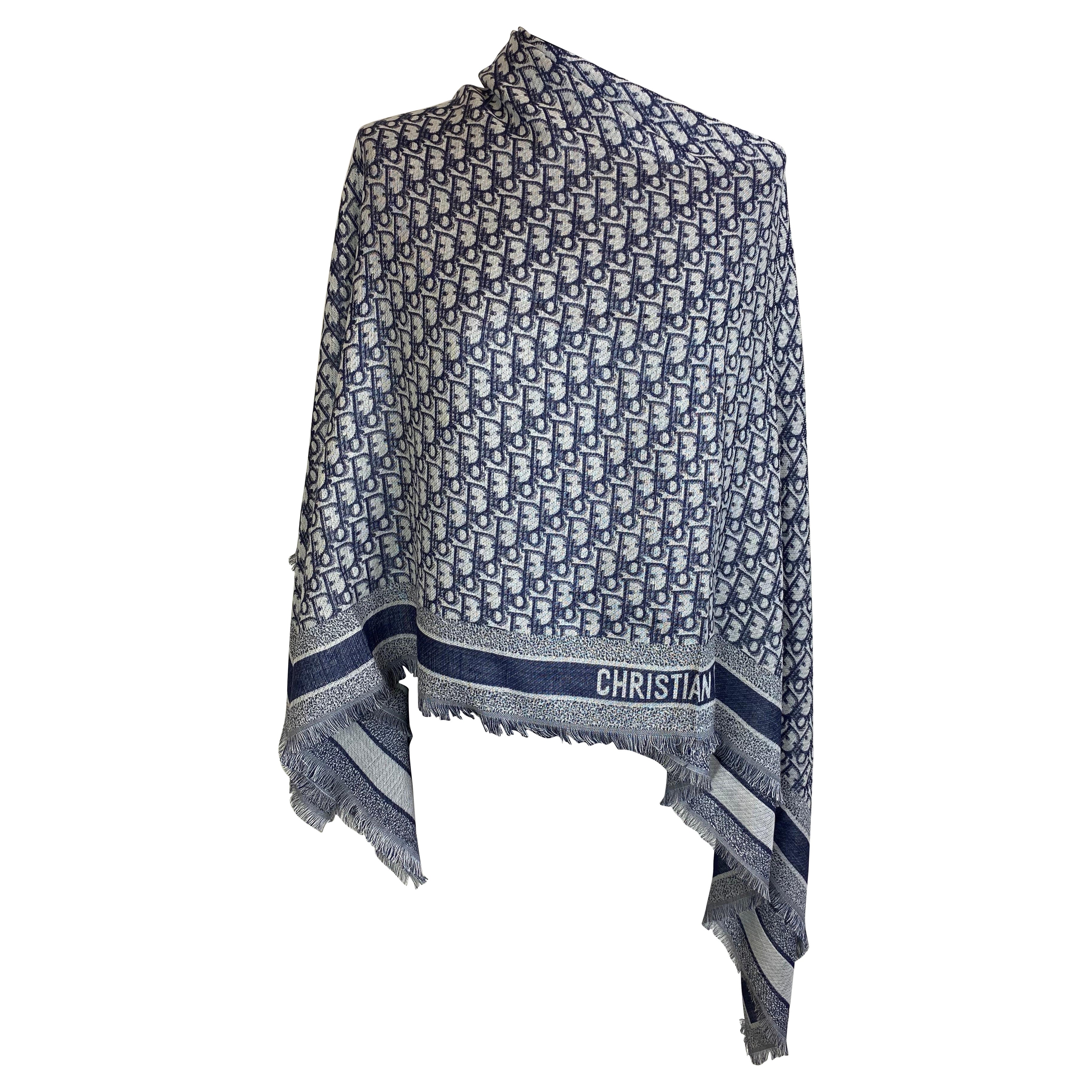 Christian Dior foulard scarf