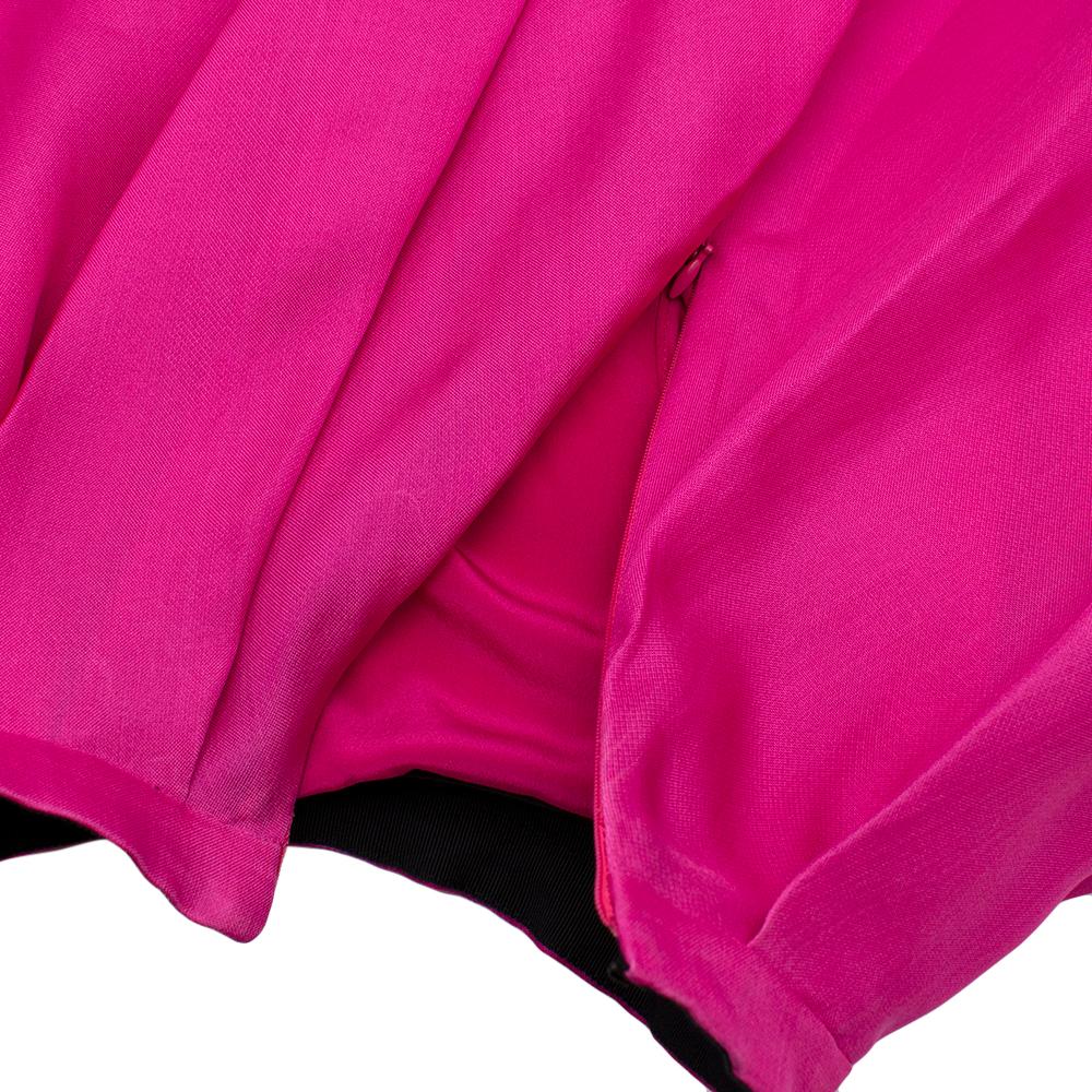 Women's or Men's Christian Dior Fuchsia Pleated Silk Mini Skirt - Size US 4 For Sale