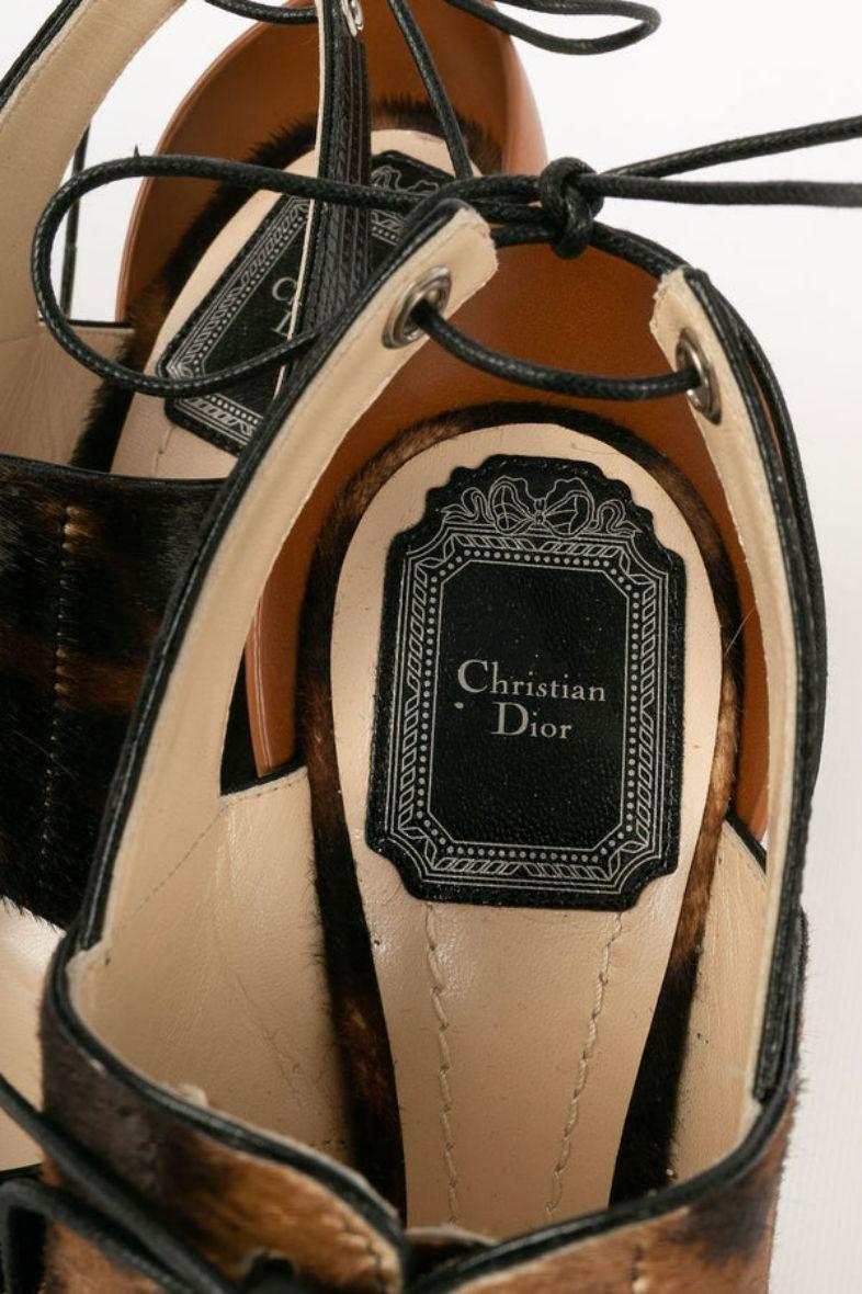 Christian Dior Fur and Leather Pumps Shoes, Size 36.5 For Sale 1