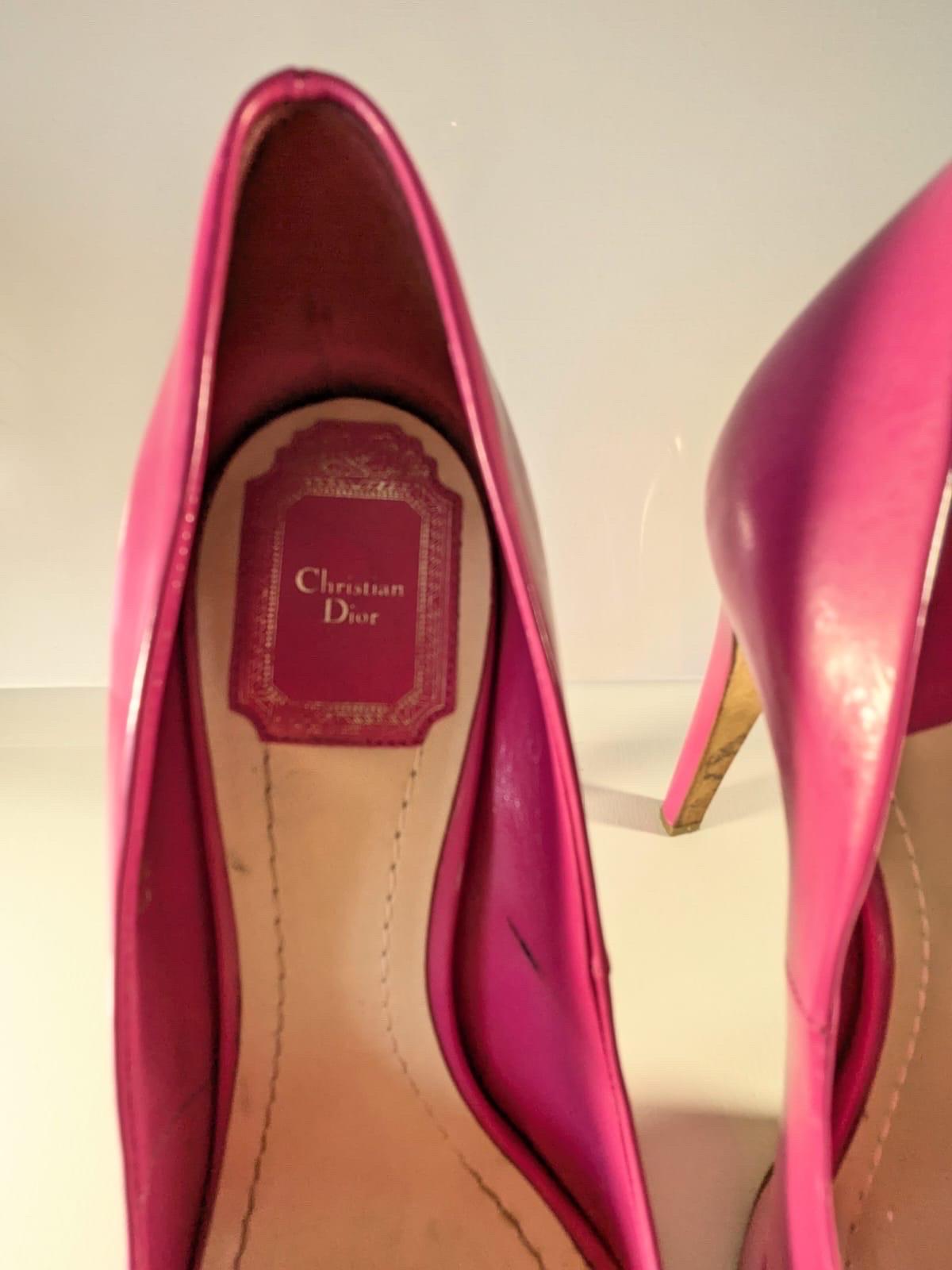Christian Dior Fuxia Pointed Toe Pumps Size 38 For Sale 3