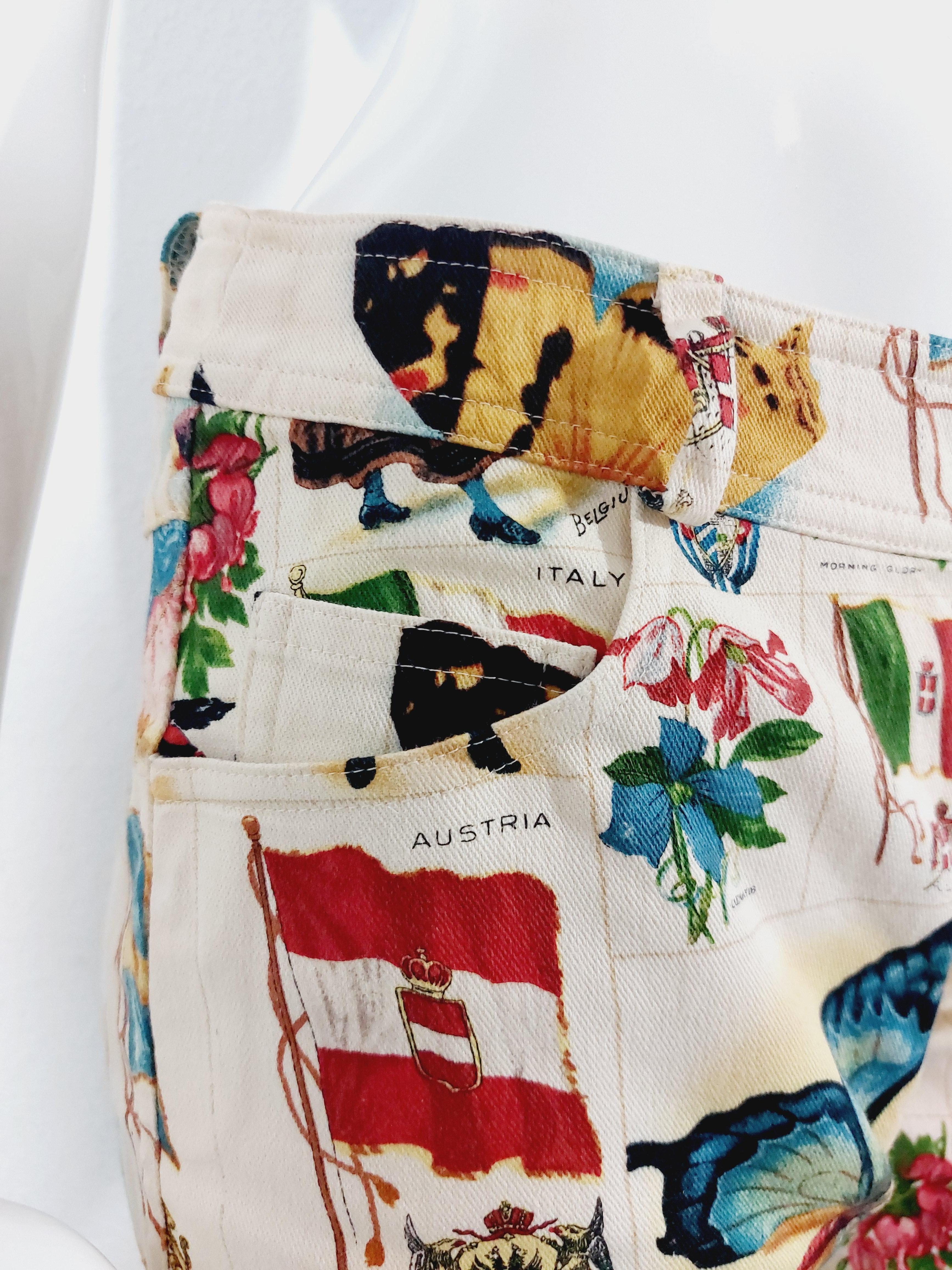 Christian Dior Galliano Stamp Flag Countries Butterfly 2002 Runway Capri Pants Pour femmes en vente