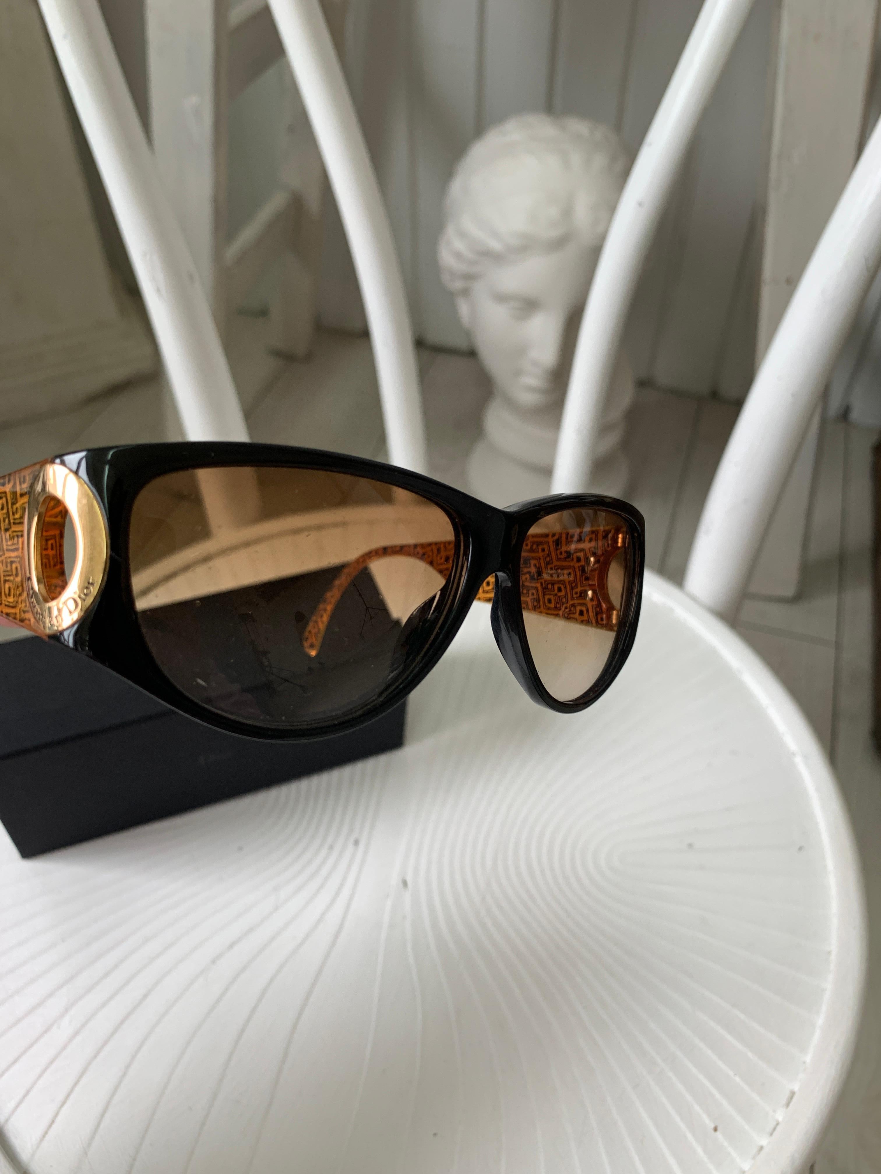 Lunettes de soleil Christian Dior & Gianfranco Ferre pied-de-poule noir et or en vente 5