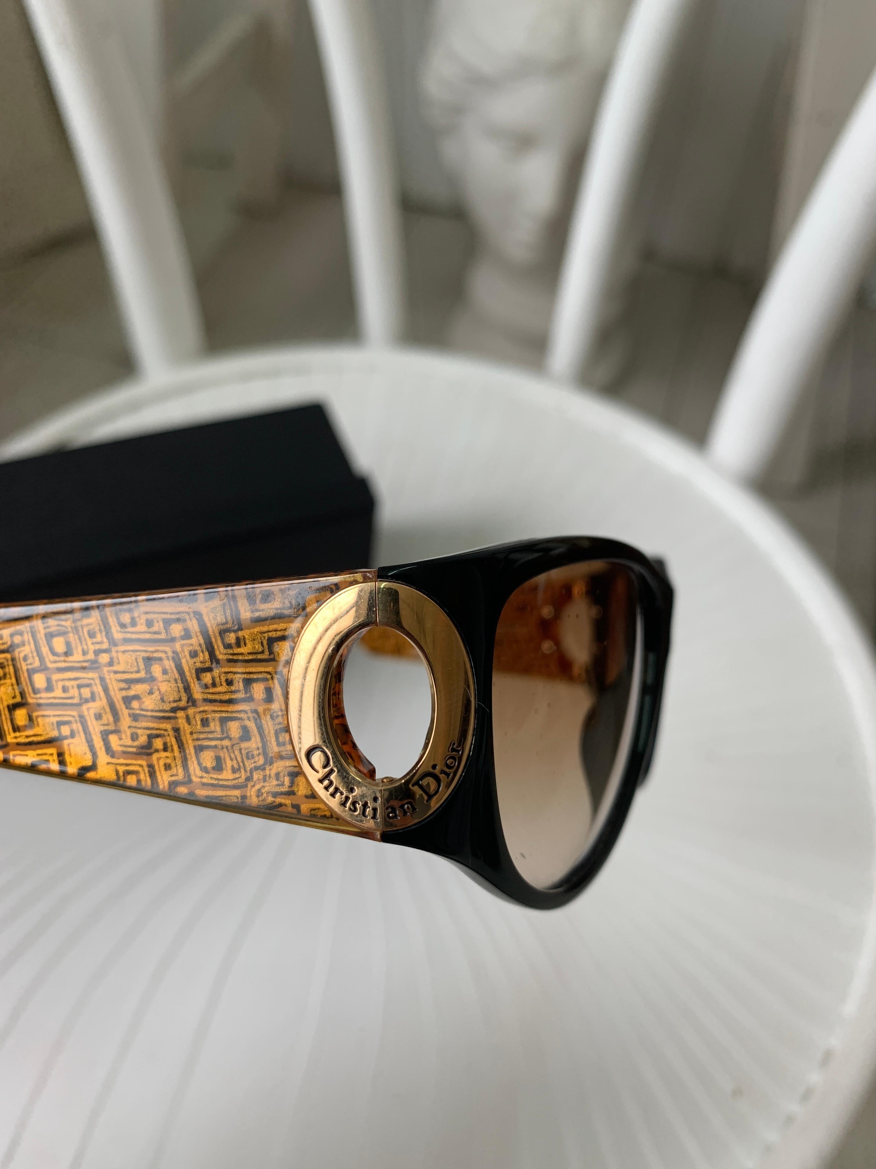 Christian Dior & Gianfranco Ferre Black and Gold Houndstooth Sunglasses For Sale 4