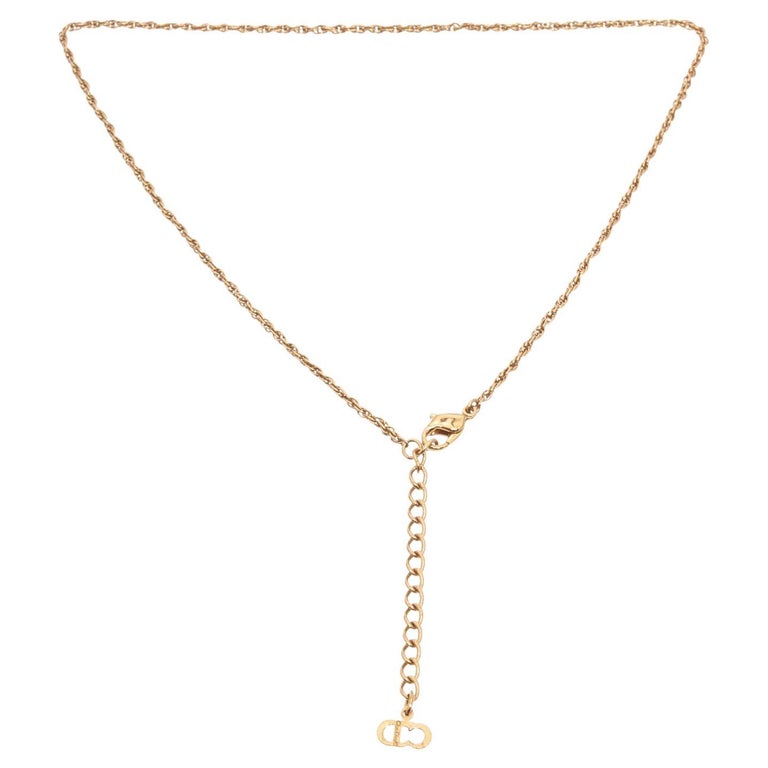 Christian Dior Gold Chain Necklace with goldtone hardware and turn