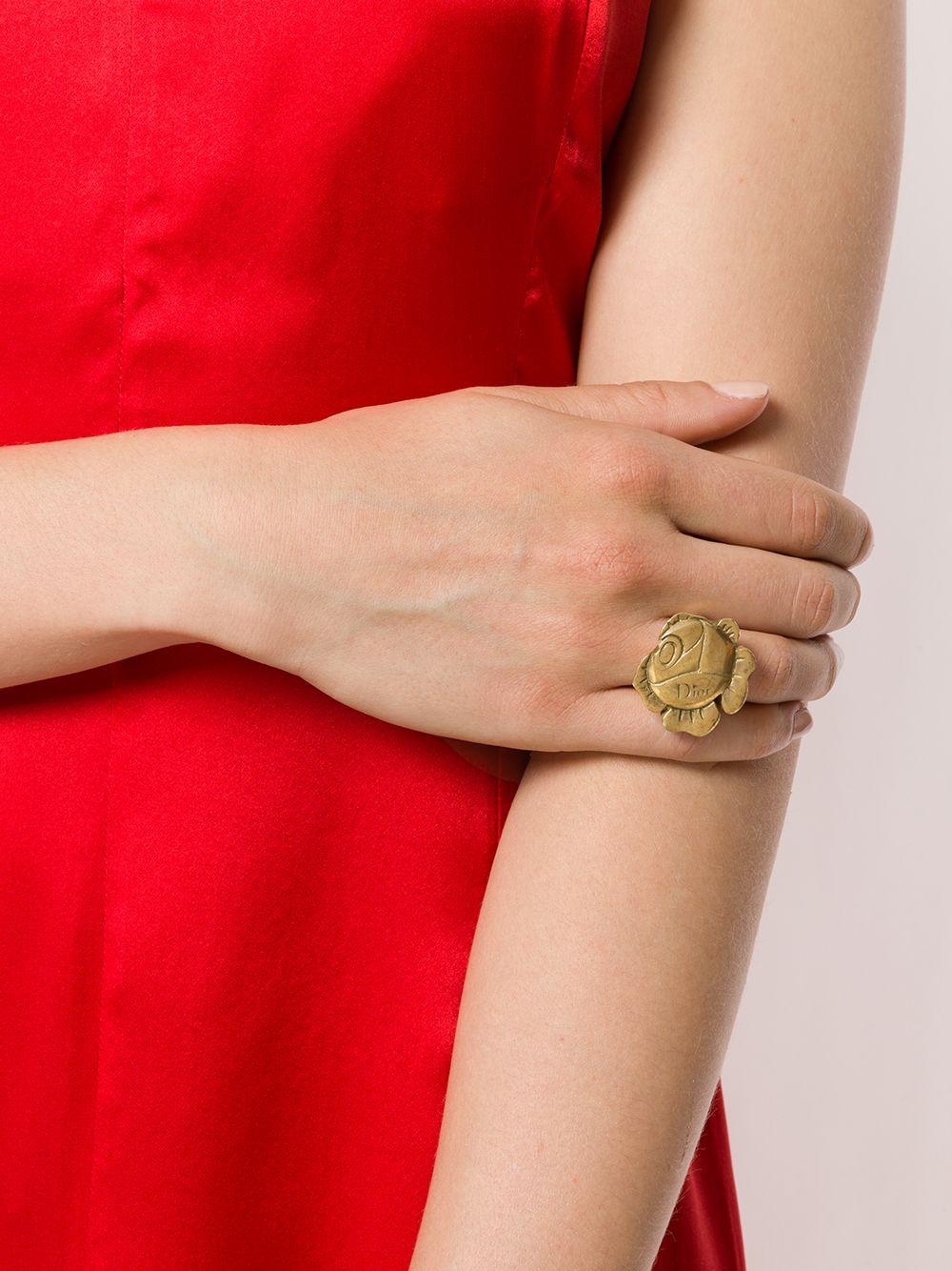 Christian Dior Gold Flower Ring In Good Condition In Paris, FR