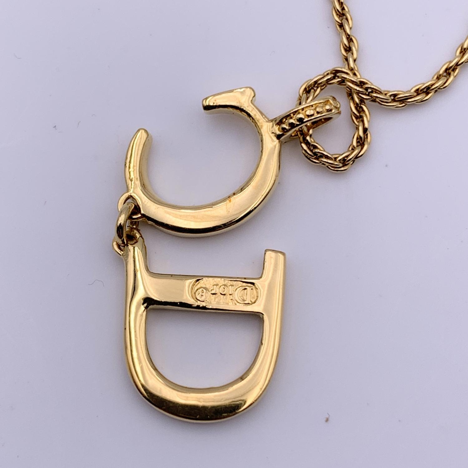 dior dangle necklace