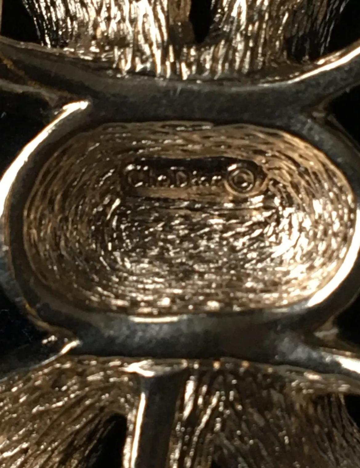 Women's Christian Dior Gold Plated Vintage Swarovski Crystals Bow Brooch