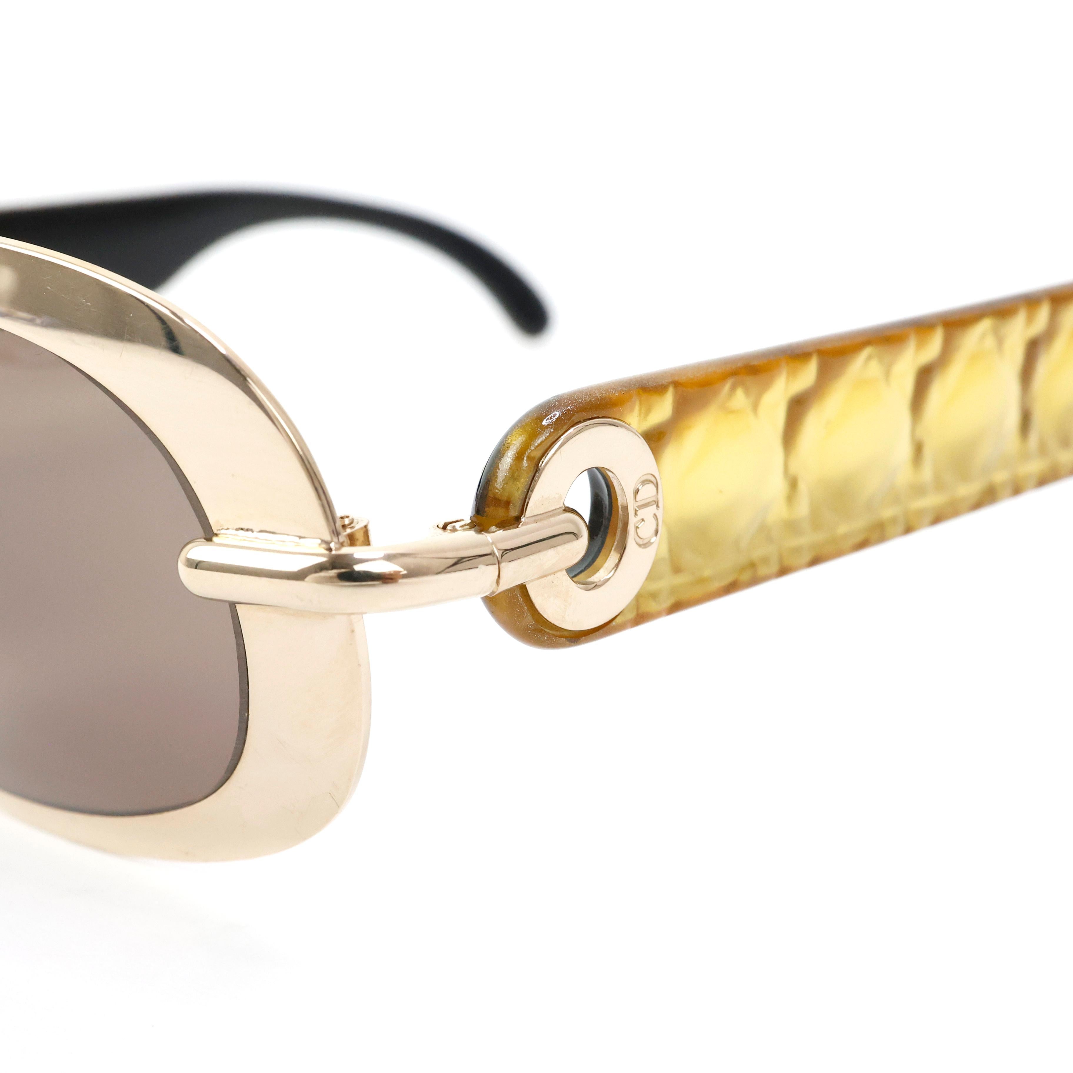 Christian Dior gold round sunglasses MOD. Carla  In Excellent Condition For Sale In Bressanone, IT