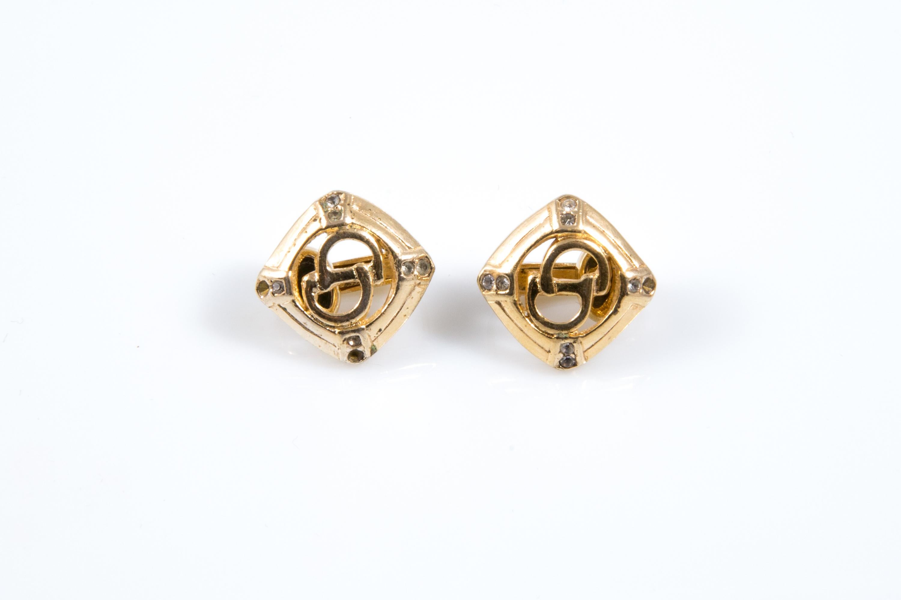 Orecchini a clip in oro di Christian Dior in vendita 2