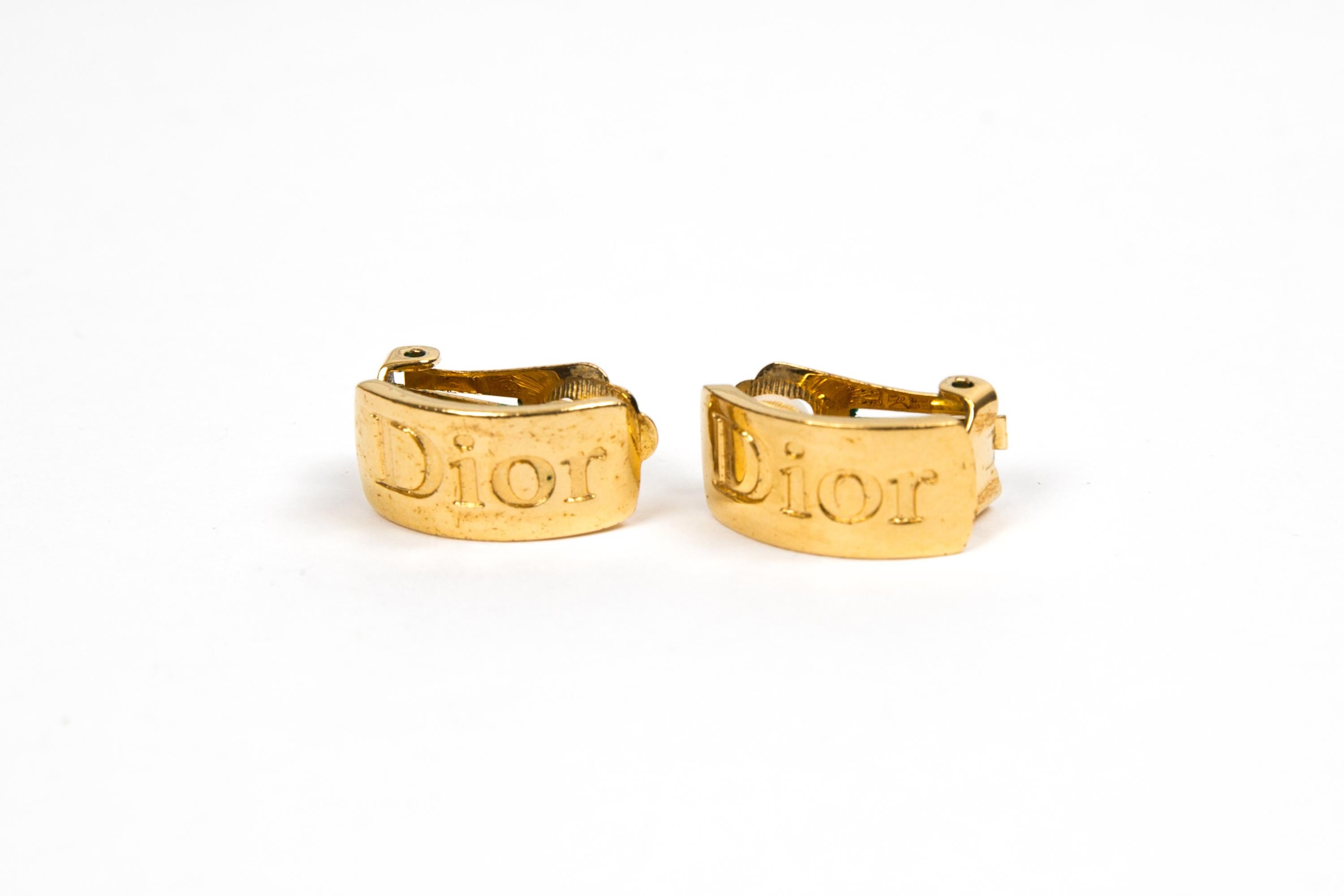 Christian Dior ton or  Boucles d'oreilles 2 x1 en vente 1