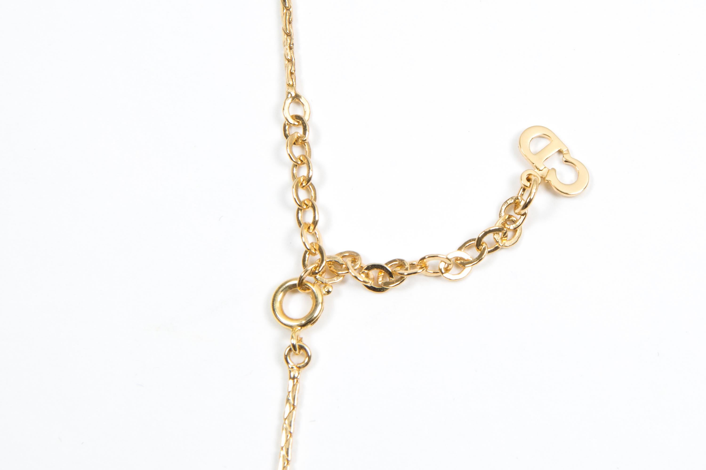 Collana in oro di Christian Dior In condizioni buone in vendita a Paris, FR
