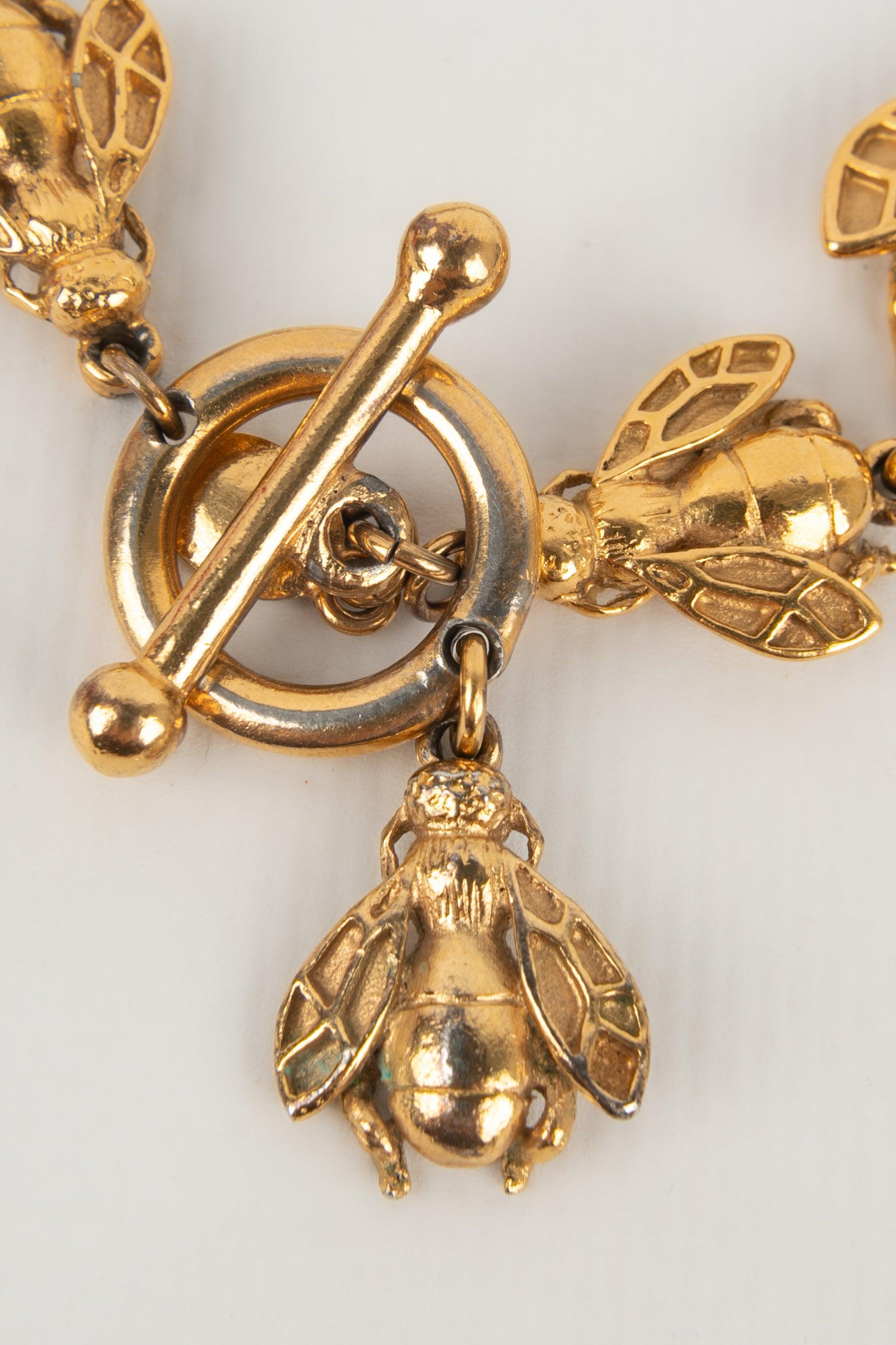Christian Dior Golden Metal Bee Bracelet In Excellent Condition In SAINT-OUEN-SUR-SEINE, FR