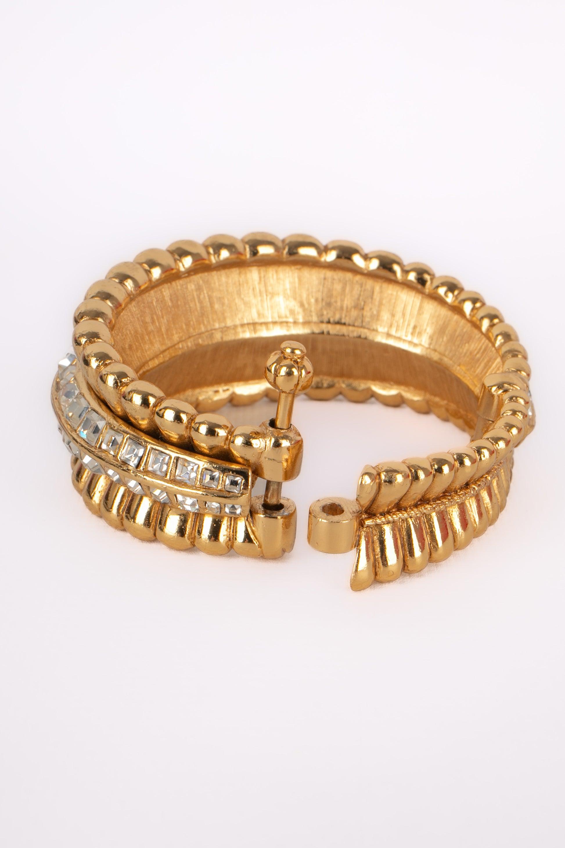 Christian Dior Golden Metal Bracelet with Rhinestones For Sale 1