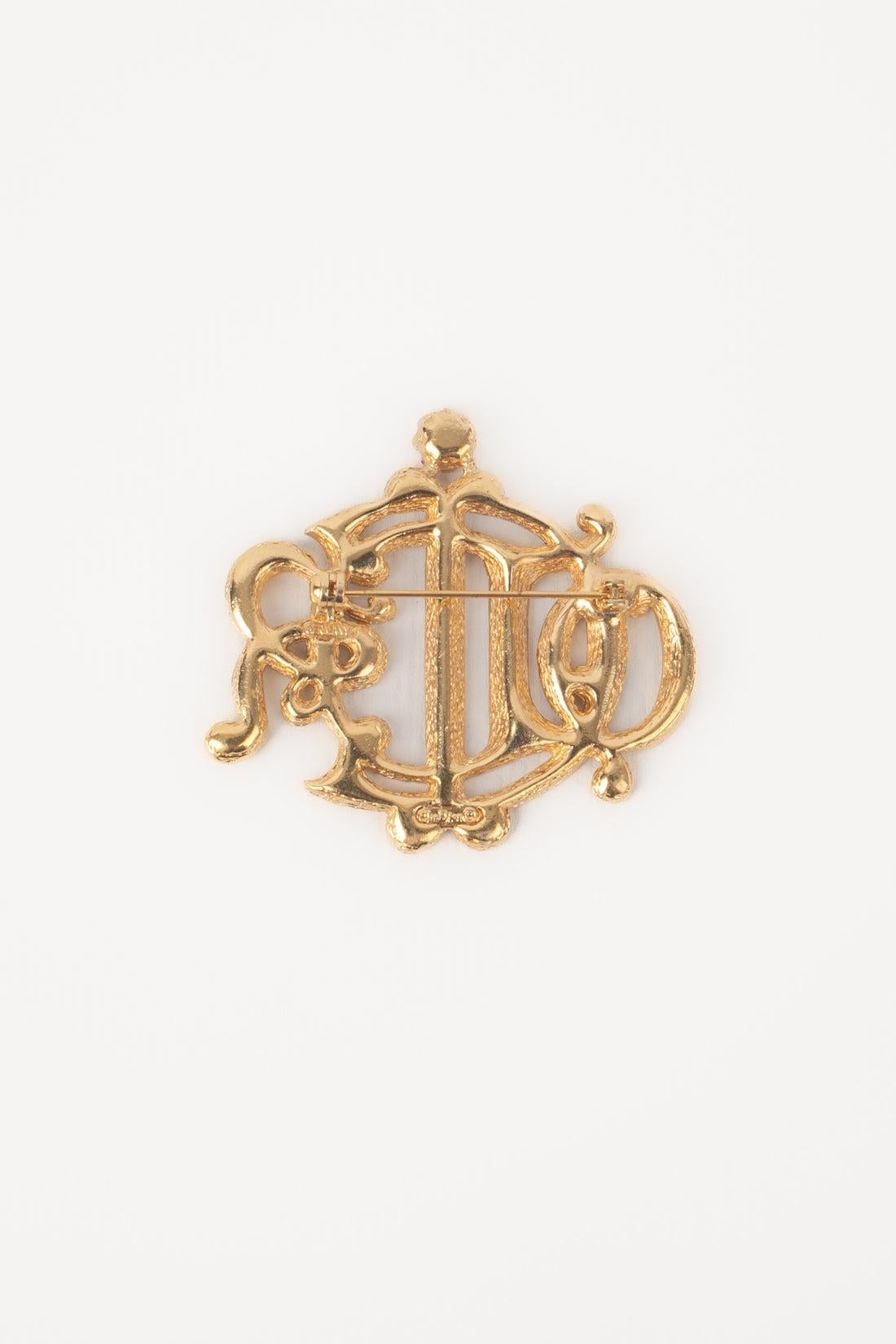 Christian Dior Golden Metal Brooch In Excellent Condition For Sale In SAINT-OUEN-SUR-SEINE, FR