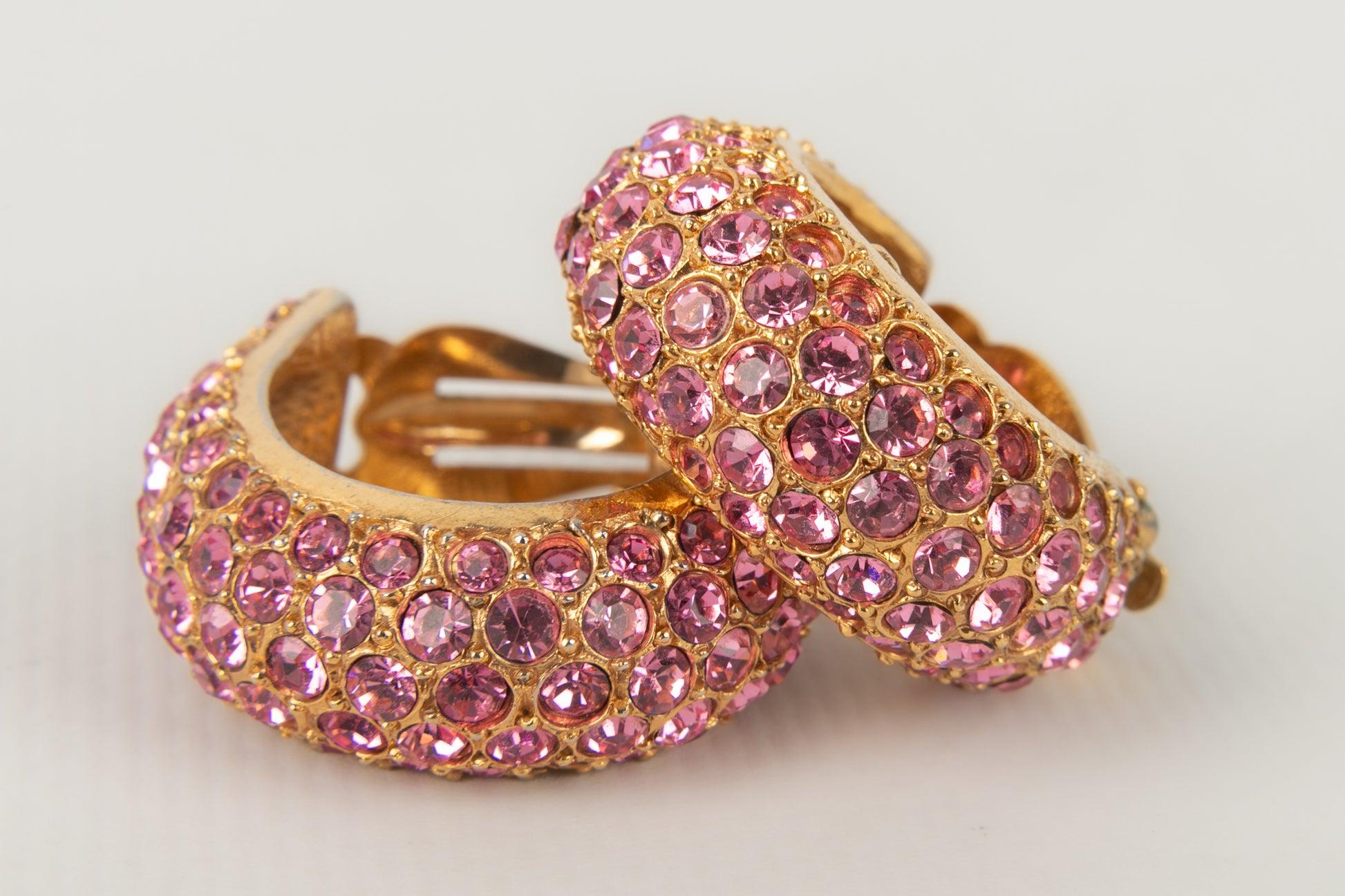 Women's Christian Dior Golden Metal Clip-On Earrings Ornamented with Pink Rhinestones For Sale