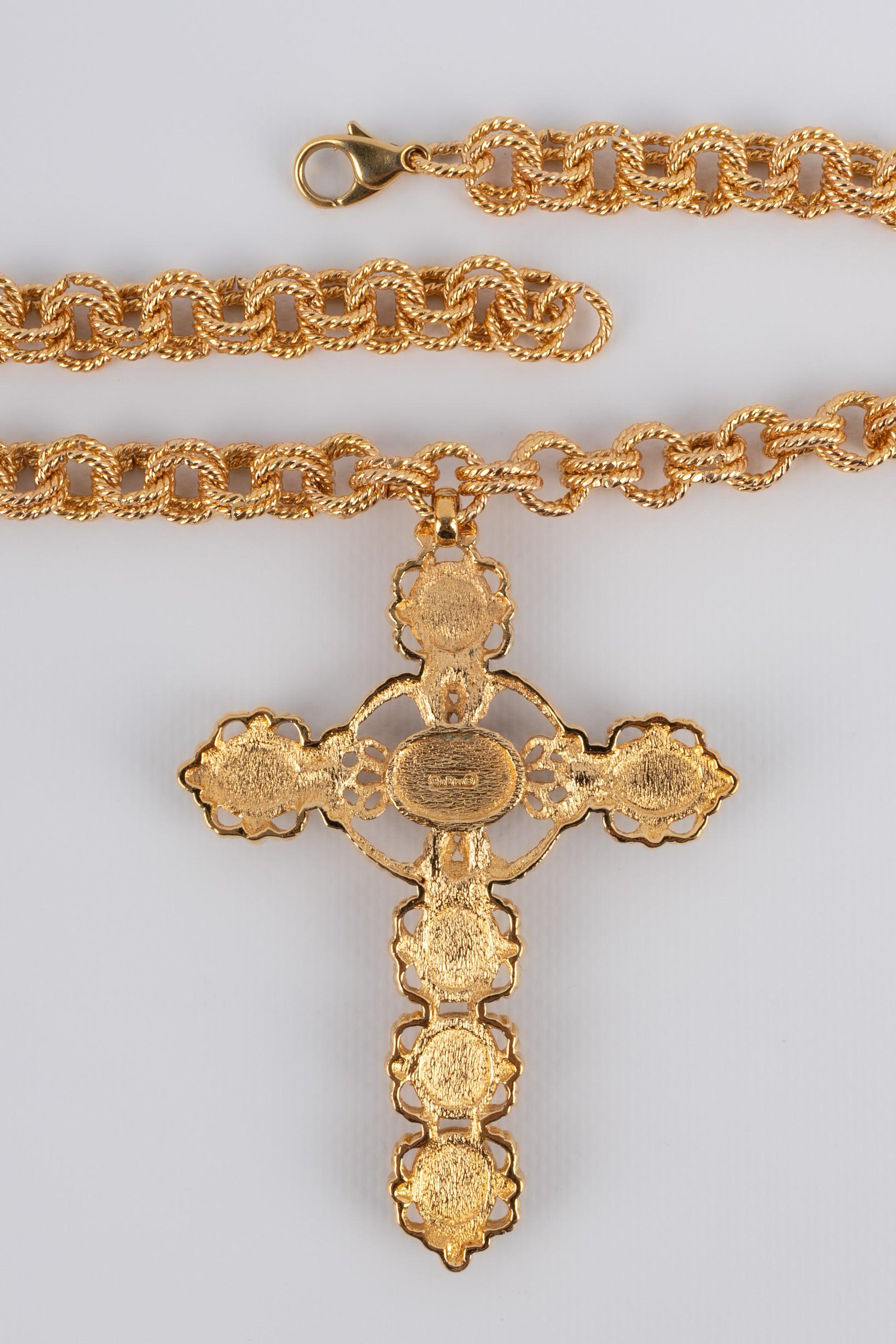 Christian Dior Golden Metal Cross Necklace In Excellent Condition For Sale In SAINT-OUEN-SUR-SEINE, FR