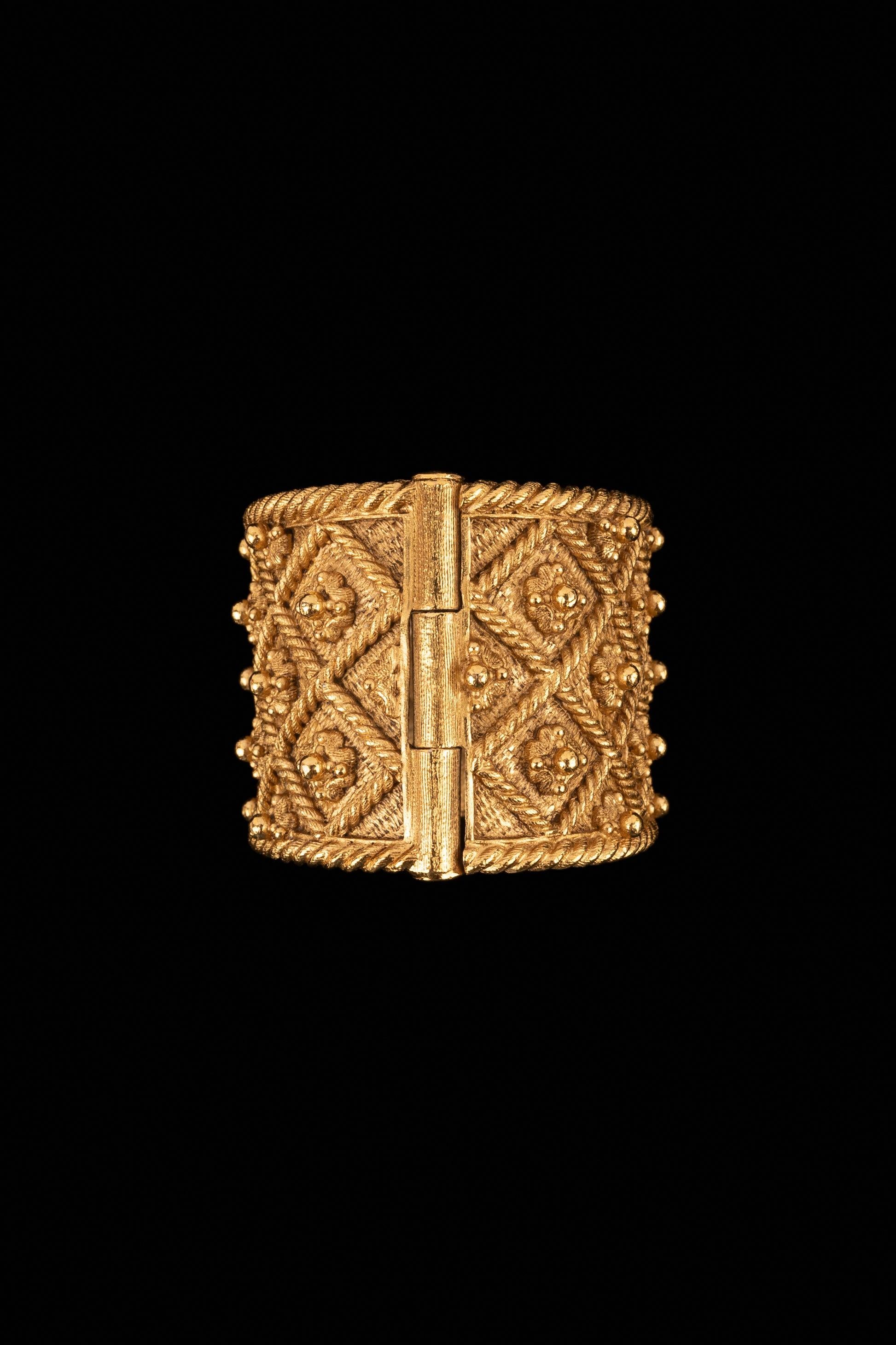 Women's Christian Dior Golden Metal Cuff Bracelet