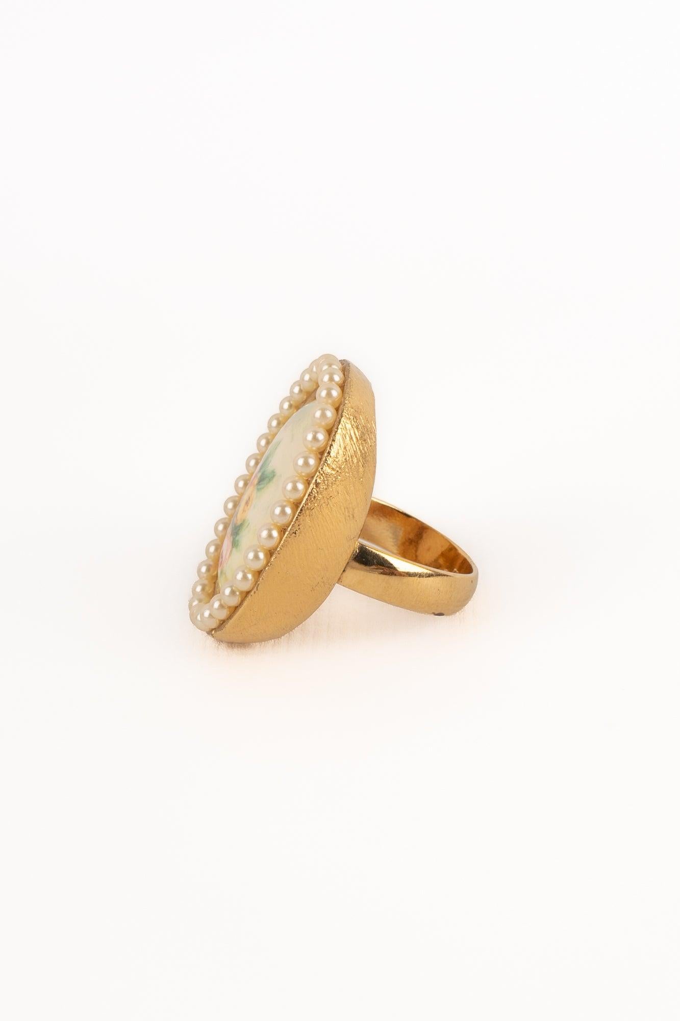 Anello in metallo dorato Christian Dior, 2000 in vendita 3