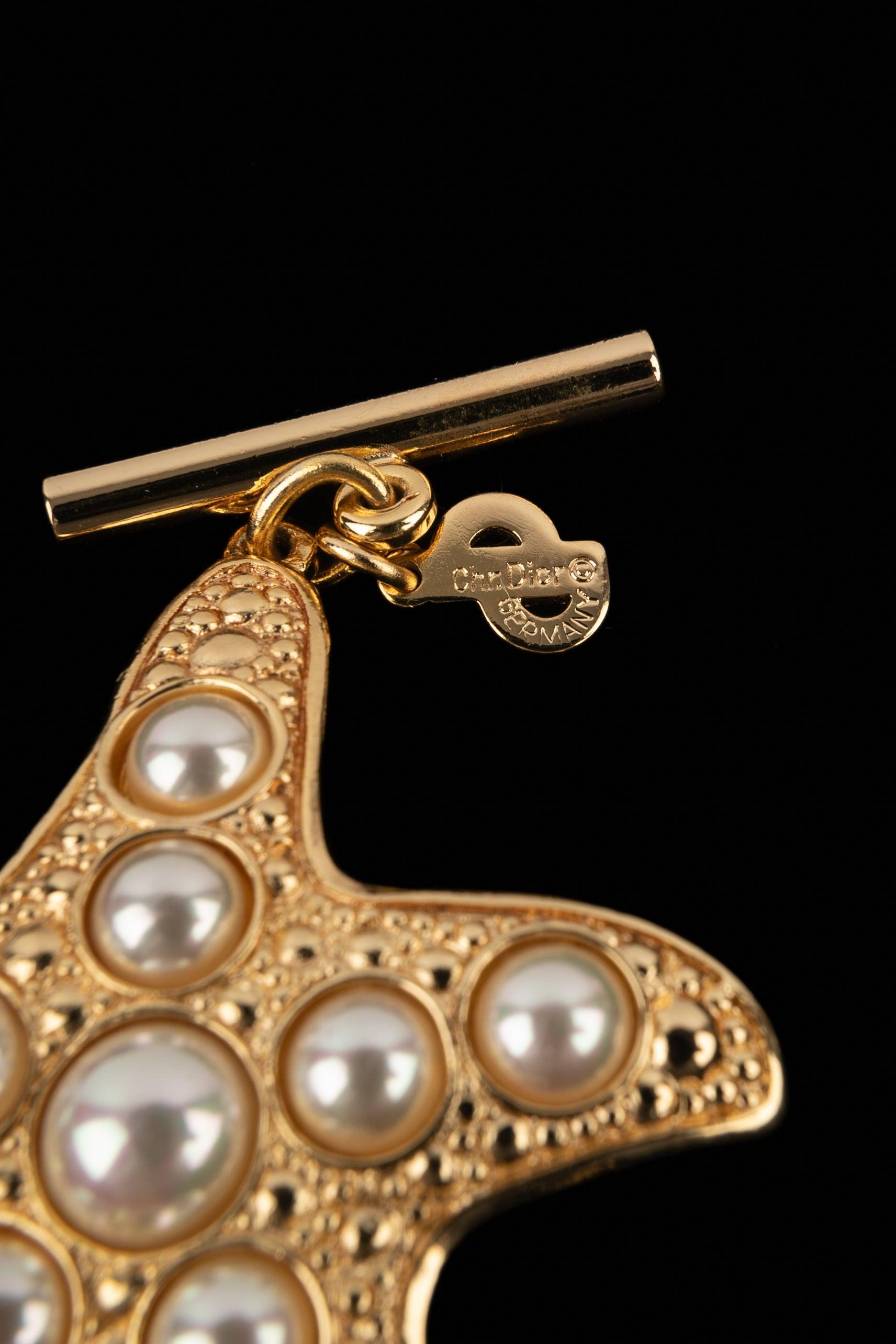 Christian Dior Golden Metal 'Starfish' Bracelet In Excellent Condition For Sale In SAINT-OUEN-SUR-SEINE, FR