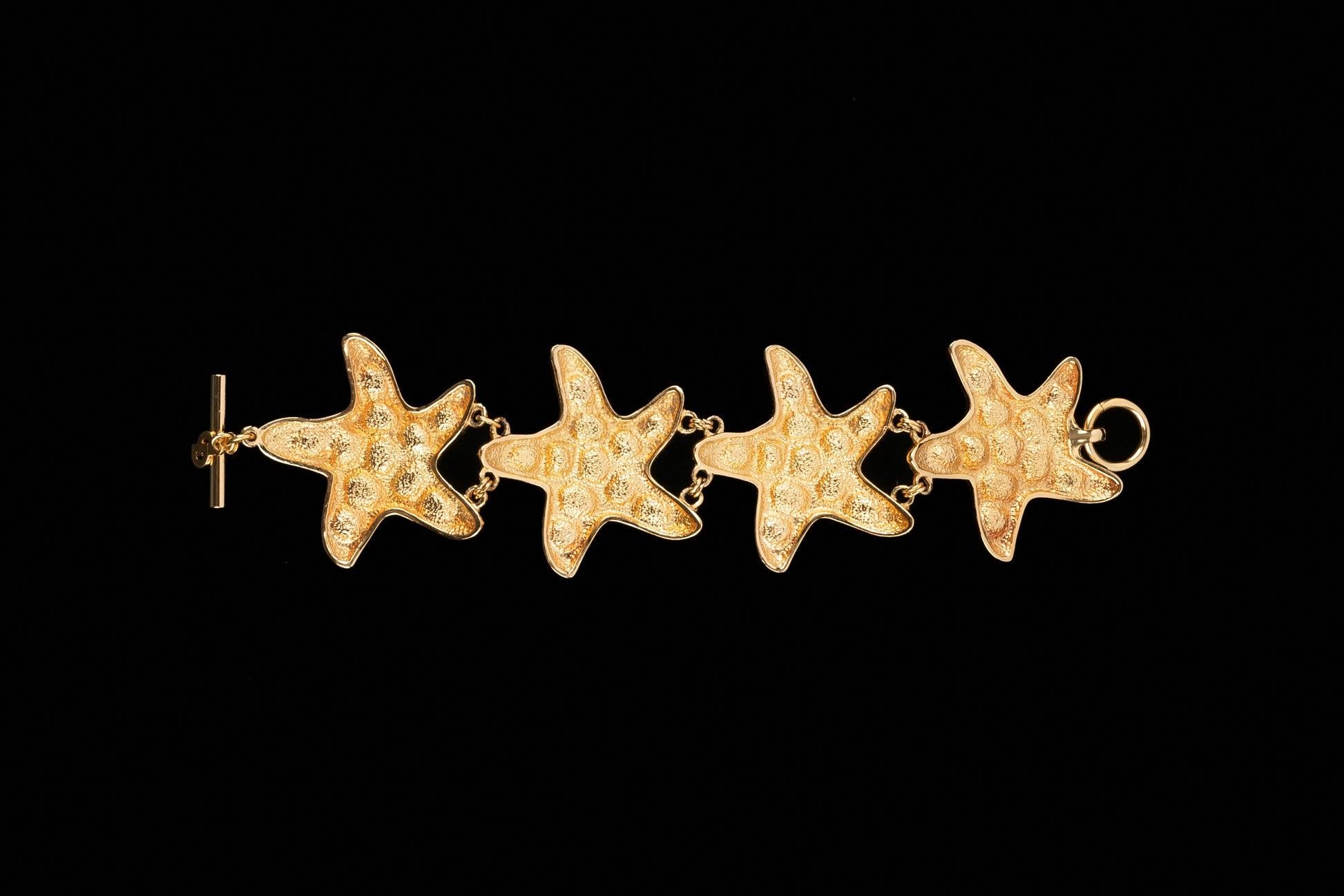 Christian Dior Golden Metal 'Starfish' Bracelet For Sale 2