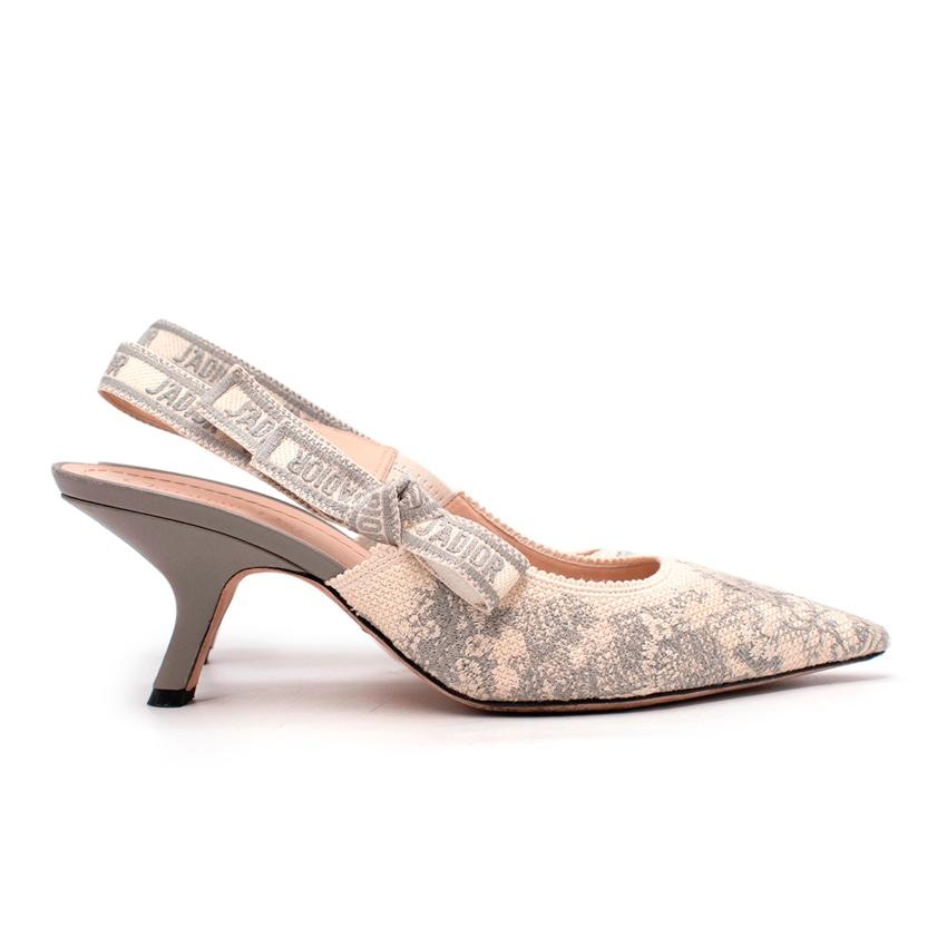 Christian Dior Graue Toile de Jouy J'adior Slingback Pumpe mit Absatz im Zustand „Hervorragend“ im Angebot in London, GB