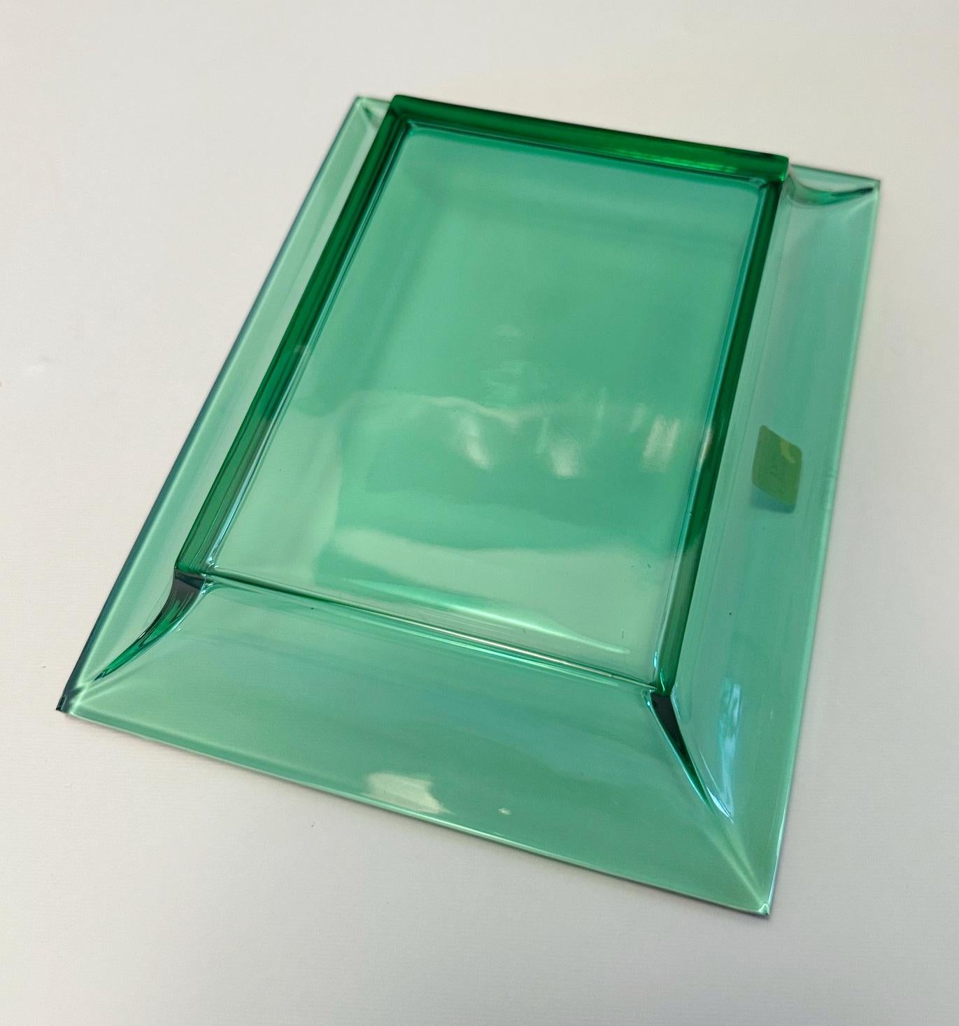 Christian Dior Green Rectangular Glass Vide Poche Change Tray or Ashtray In Good Condition For Sale In Los Angeles, CA
