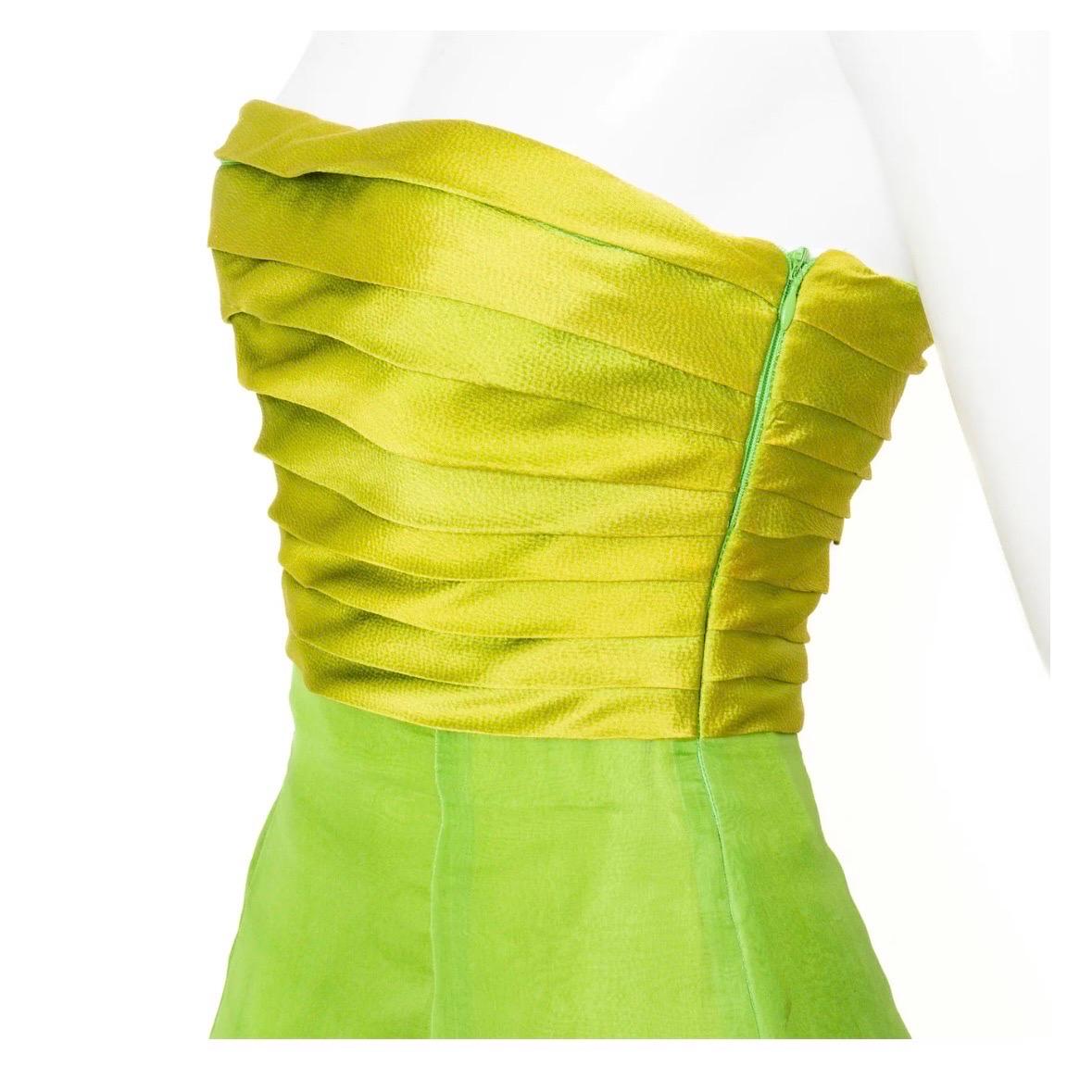 Robe de cocktail en soie verte Christian Dior (John Galliano pour Dior 2007) en vente 2