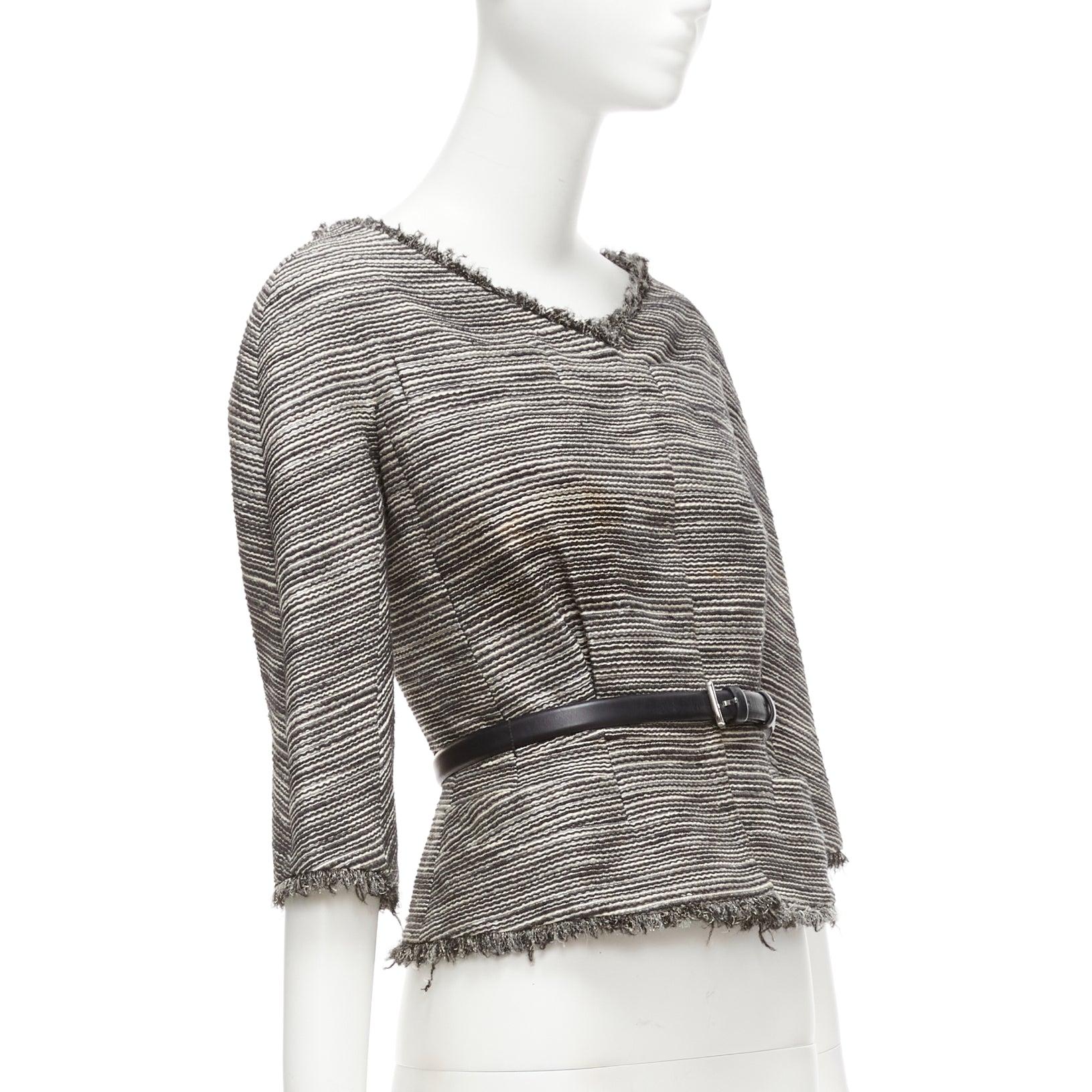 Nero Christian Dior, giacca grigia con applicazioni in cotone e cintura in pelle, FR36 S in vendita