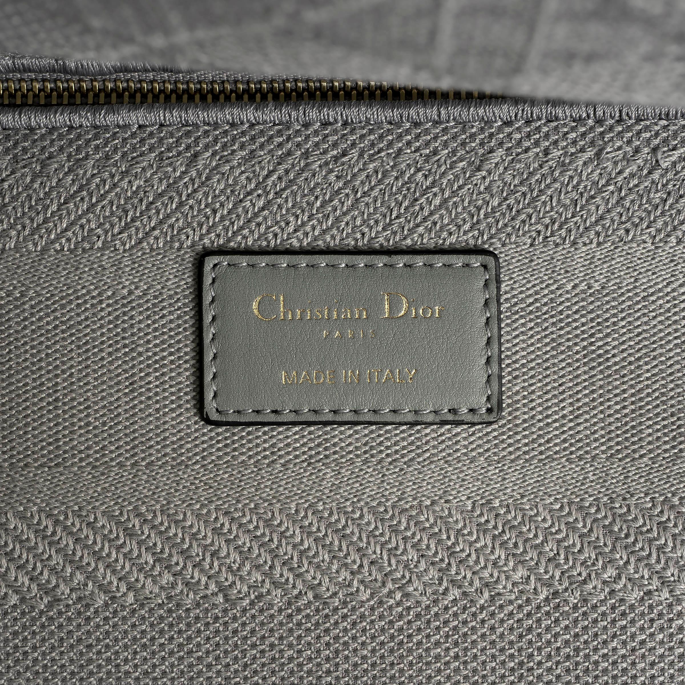 CHRISTIAN DIOR grey Cannage canvas 2020 MEDIUM LADY D-LITE Bag 5
