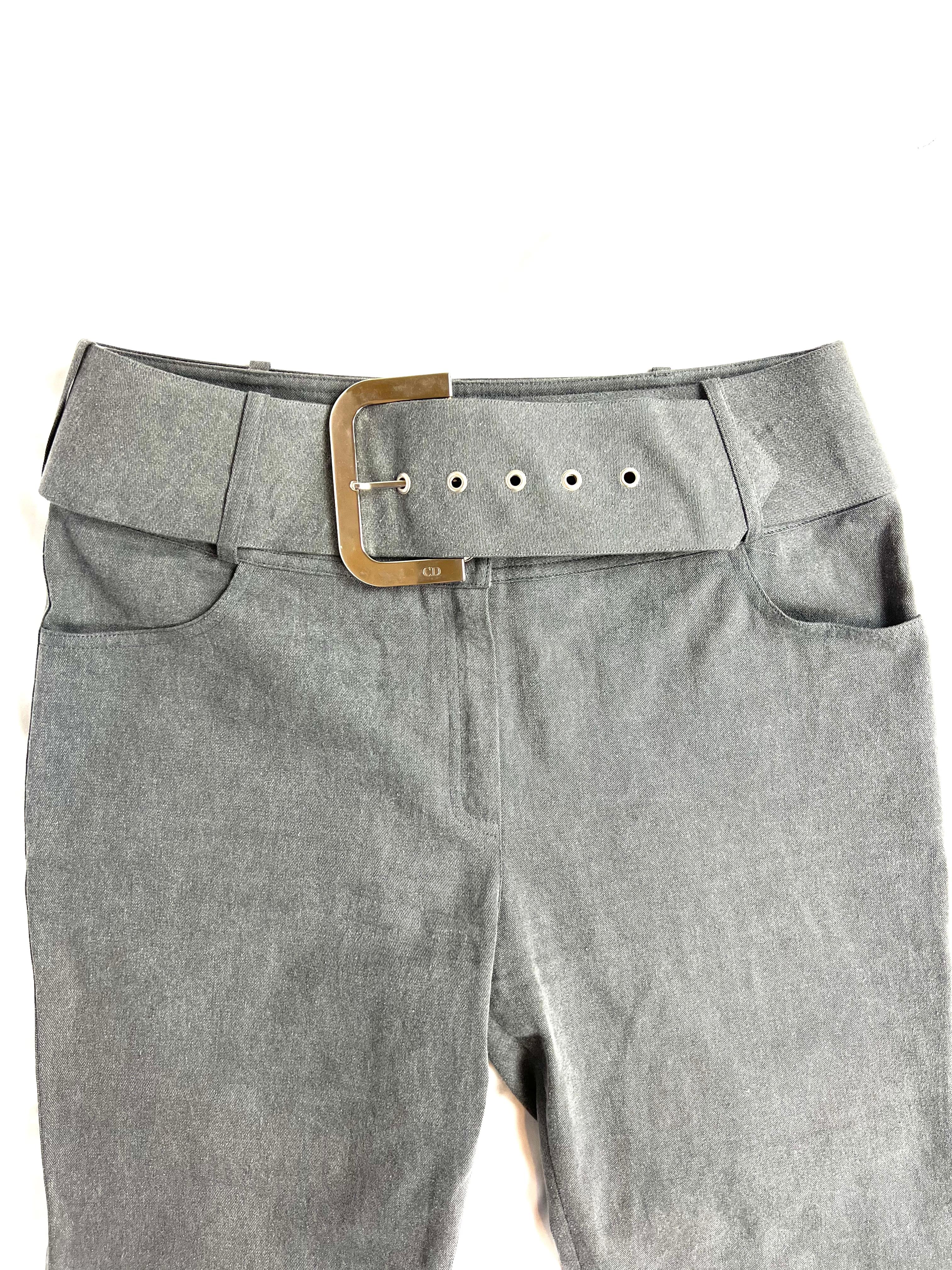 Christian Dior - Pantalon en jean gris, taille 10 Excellent état - En vente à Beverly Hills, CA