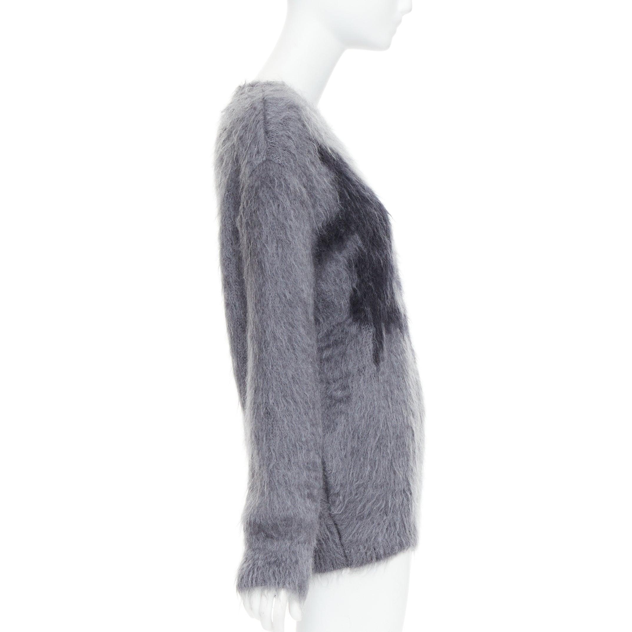 CHRISTIAN DIOR grey mohair silk black graphic fluffy long sleeve sweater FR36 S In Excellent Condition For Sale In Hong Kong, NT