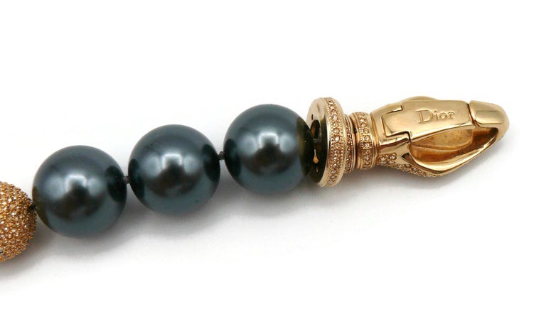 Christian Dior Graues Perlen-Schlangen-Juwelen-Armband im Angebot bei  1stDibs