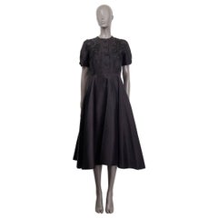 CHRISTIAN DIOR Graues Seidenkleid mit besticktem MIDI EVENING Kleid 36 XS