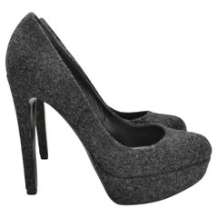 Christian Dior Graue Plateauschuhe mit Absatz aus Wolle