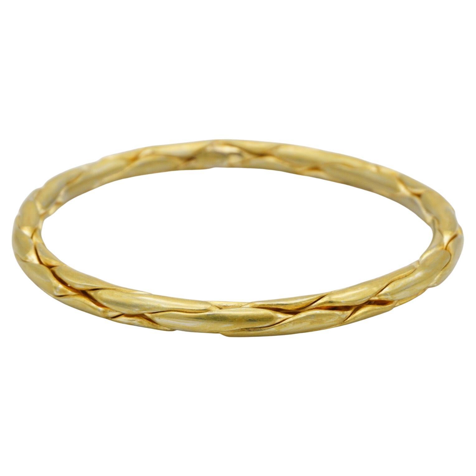 Christian Dior GROSSE 1958 Vintage Unisex Double Hinged Rolled Cube Link Modernist Bangle Cuff Bracelet, Gold Tone

Very good condition, light scratches or colour loss. 100% Genuine.

A very unique bracelet, signed at the back. 

Material: Gold