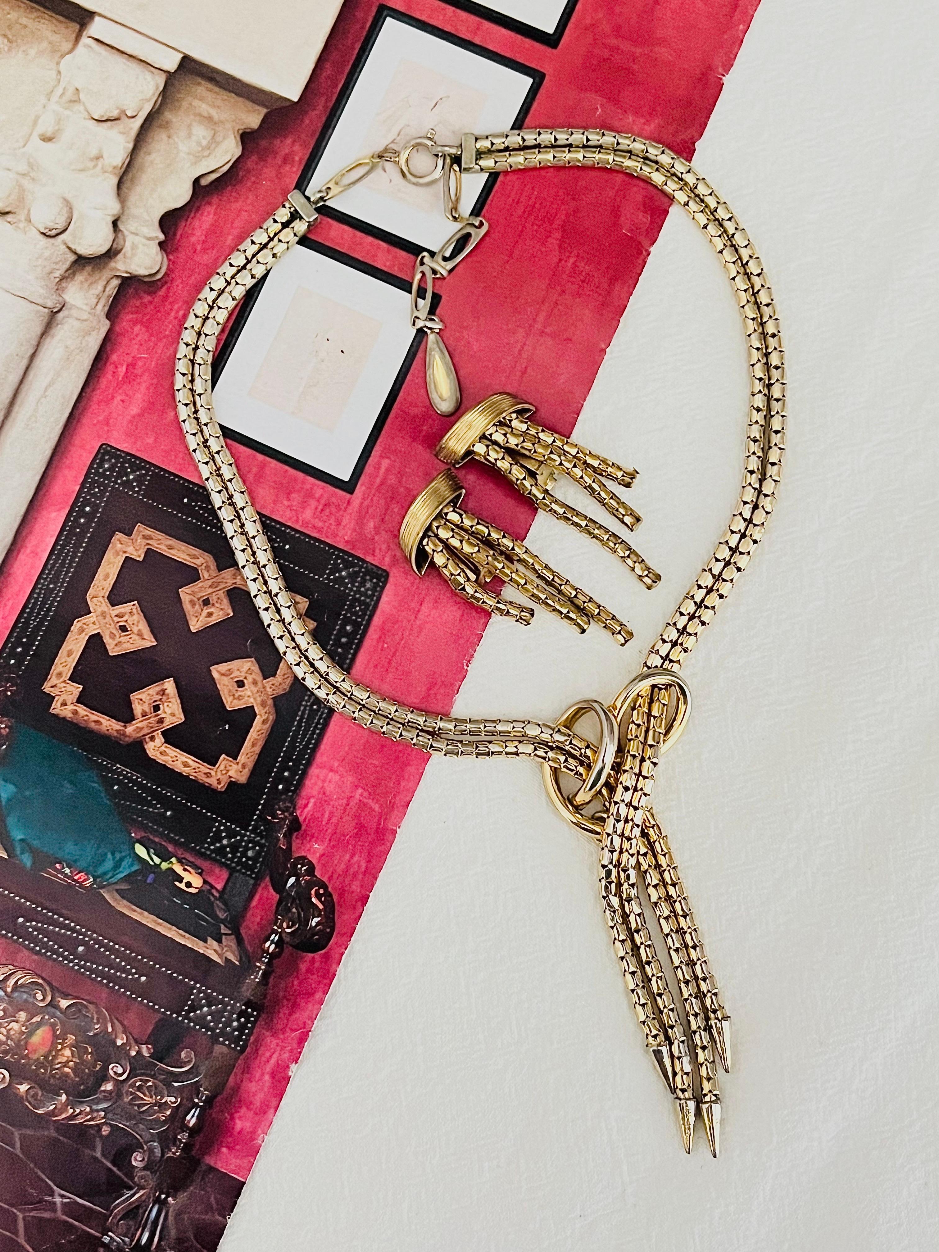 Christian Dior GROSSE 1958 Double Strands Cross Y Tassel Necklace Earrings Set In Good Condition For Sale In Wokingham, England