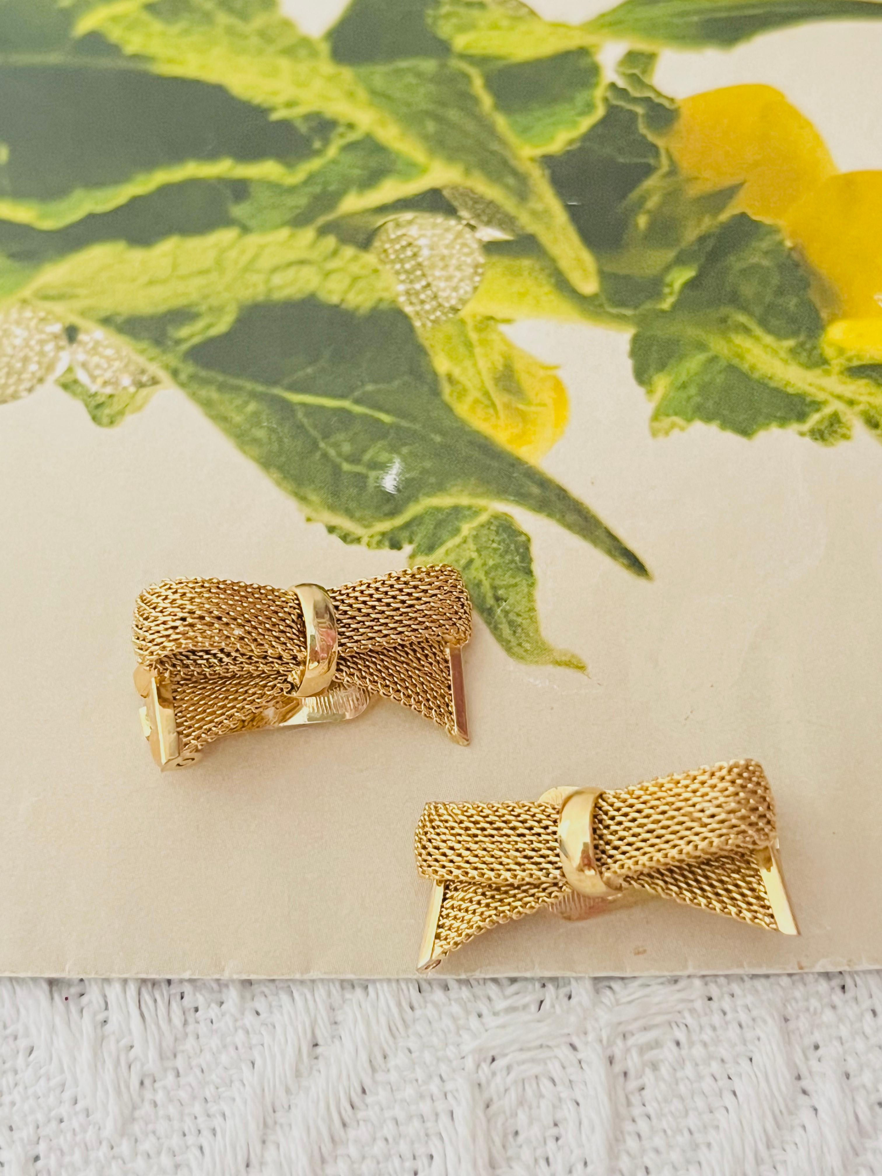 Art déco Christian Dior GROSSE 1958 Knot Bow Butterfly Ribbon Mesh Woven Clip Earrings en vente