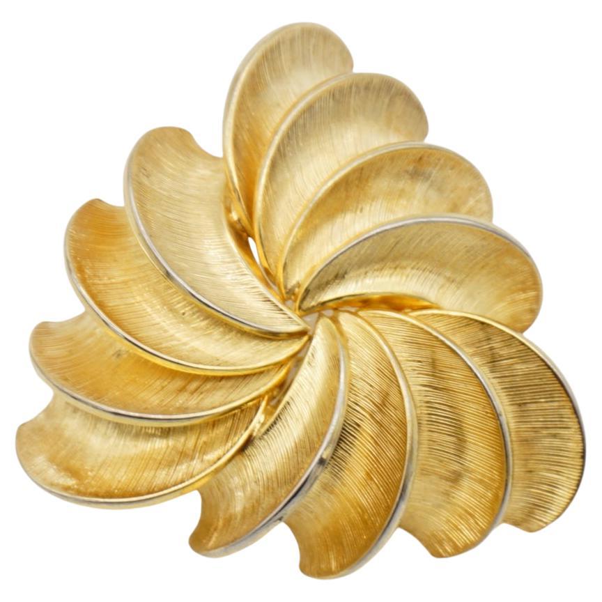 Christian Dior GROSSE 1958 Vintage Fan Triangle Swirl Twist Spiral Gold Brooch