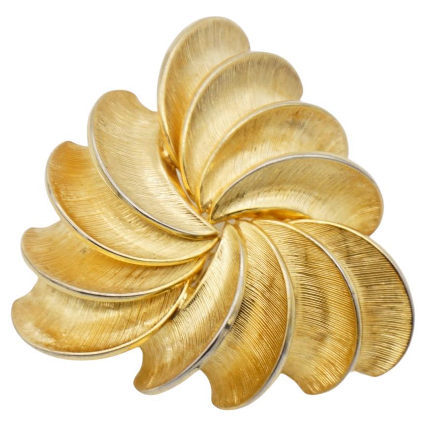 Christian Dior GROSSE 1958 Vintage Fan Triangle Swirl Twist Spiral Gold Brooch