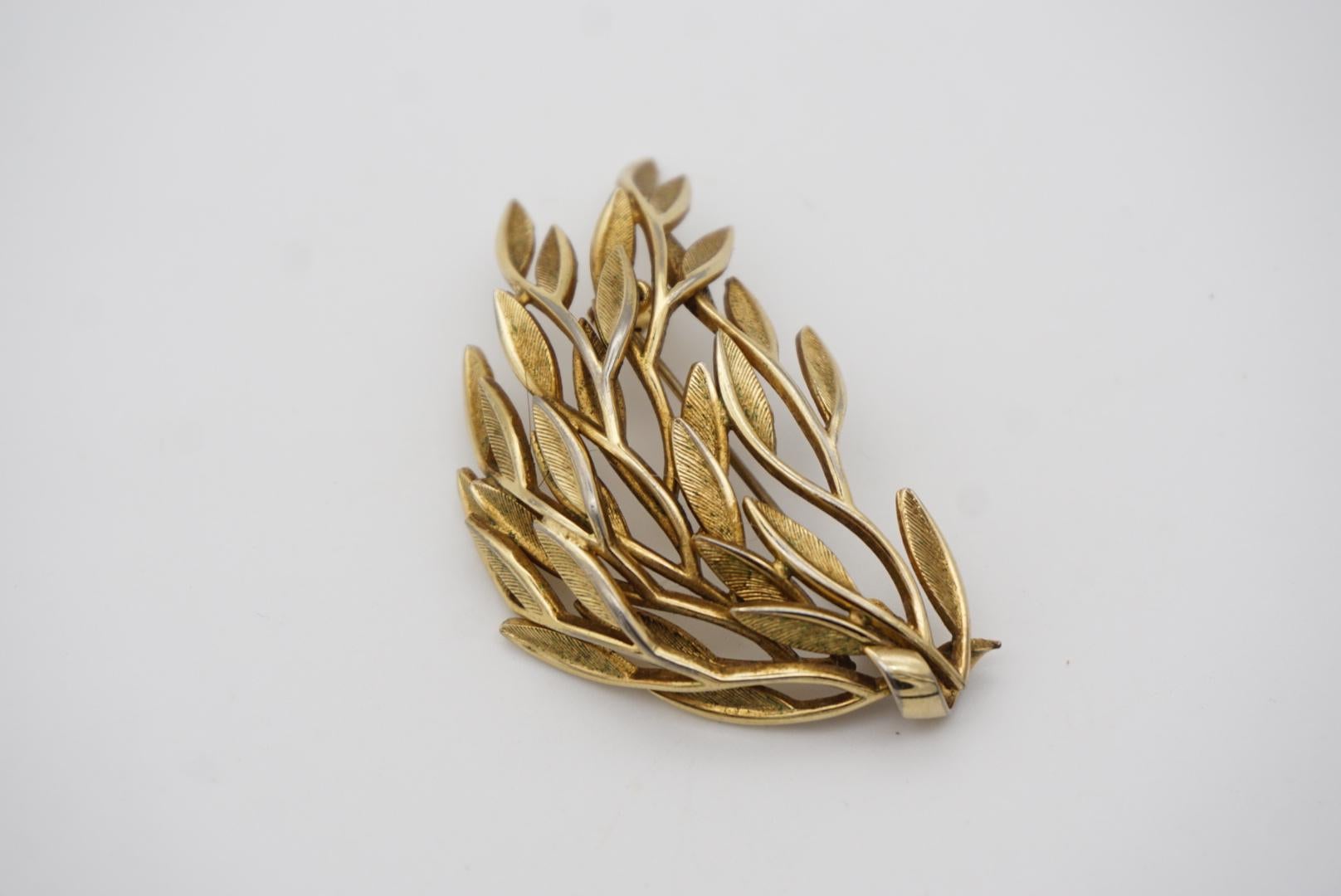 Christian Dior GROSSE 1958 Vintage Wave Swirl Leaf Feather Branch Gold Brooch  For Sale 3