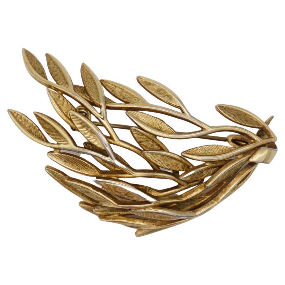 Christian Dior GROSSE 1958 Vintage Wave Swirl Leaf Feather Branch Gold Brooch For Sale at 1stDibs