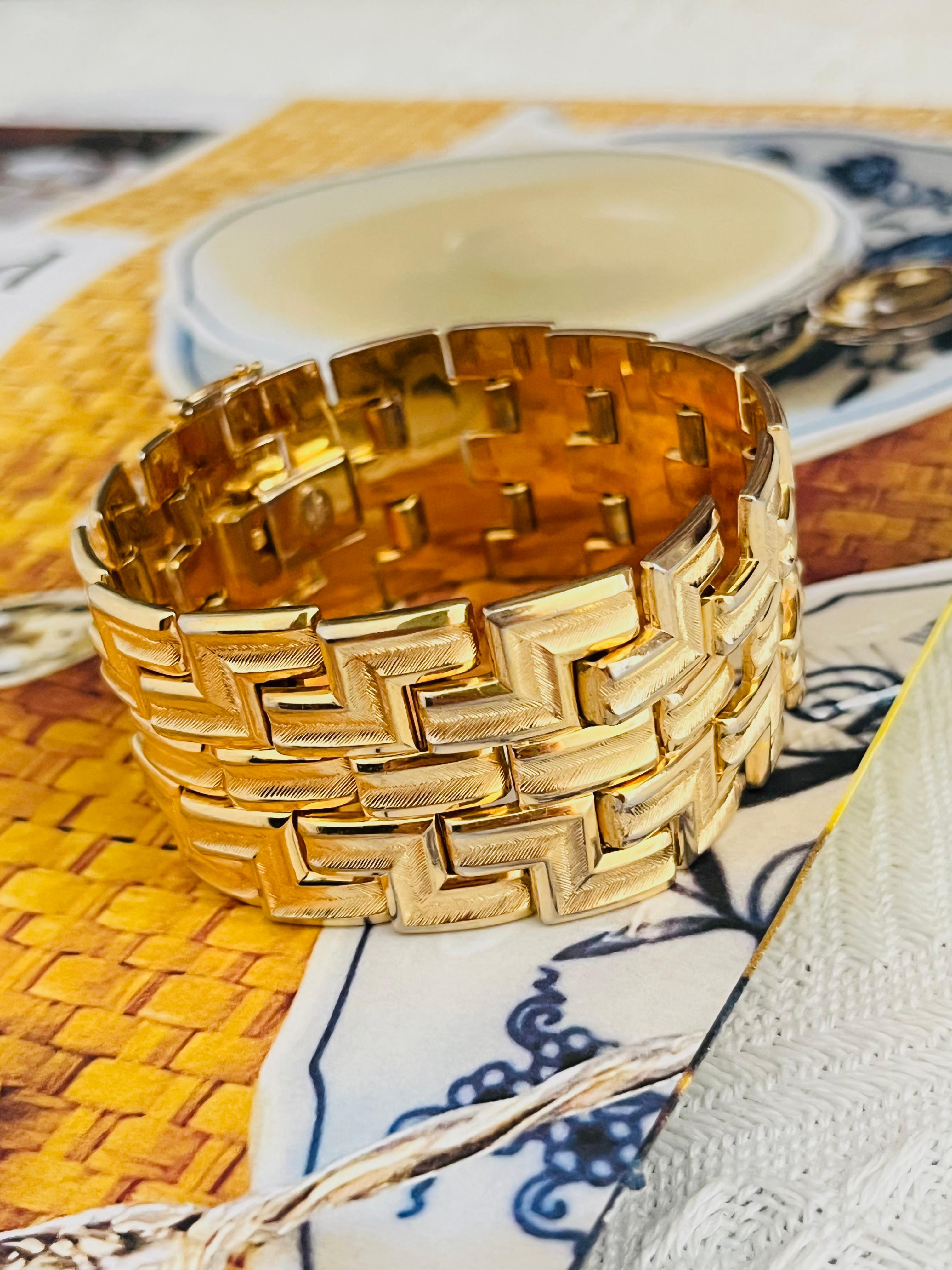Christian Dior GROSSE 1958 Bracciale a maglie larghe A Link intrecciate e traforate In condizioni buone in vendita a Wokingham, England