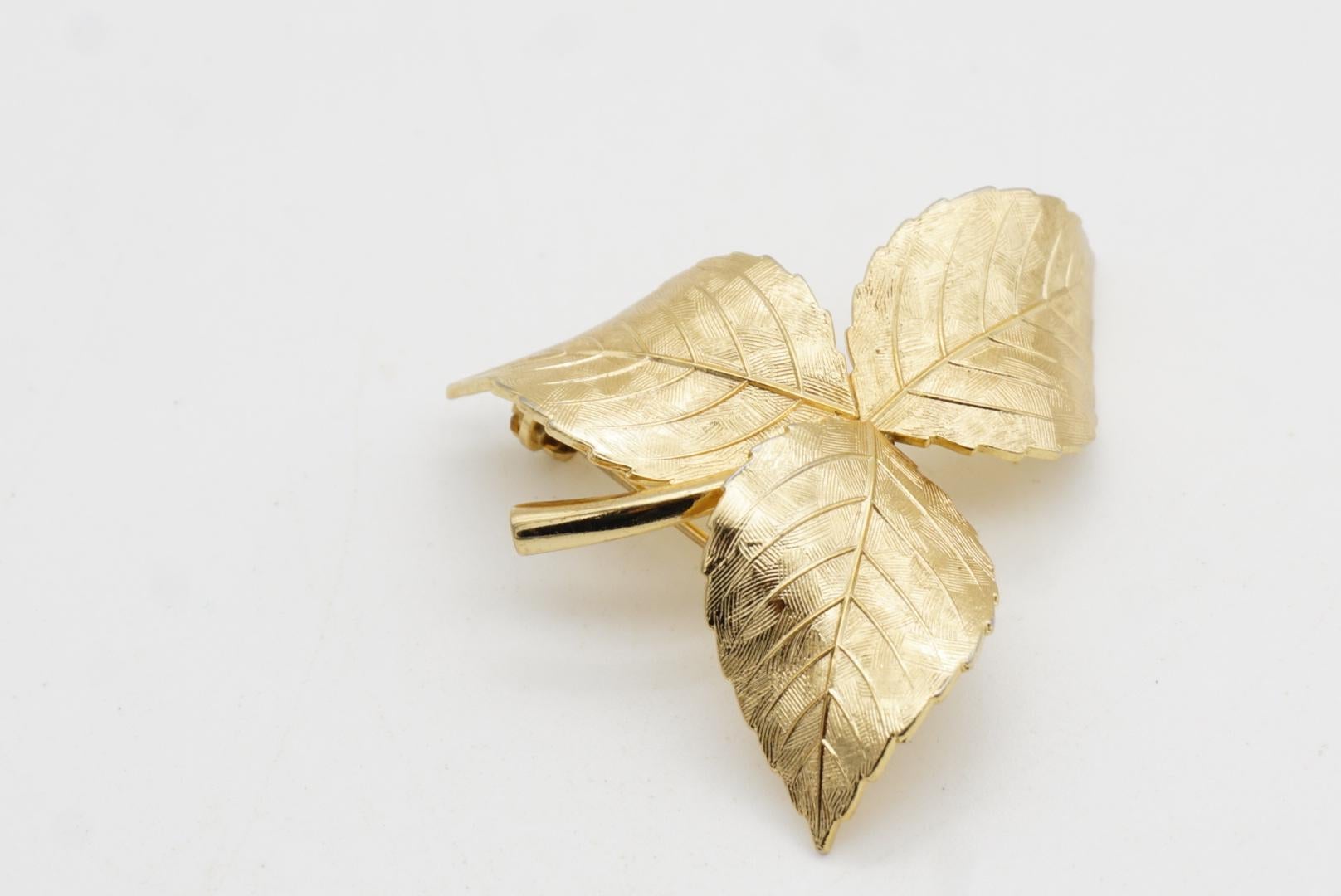 Christian Dior GROSSE 1959 Vintage Vivid Trio Leaf Swirl Wavy Twist Gold Brosche im Angebot 3